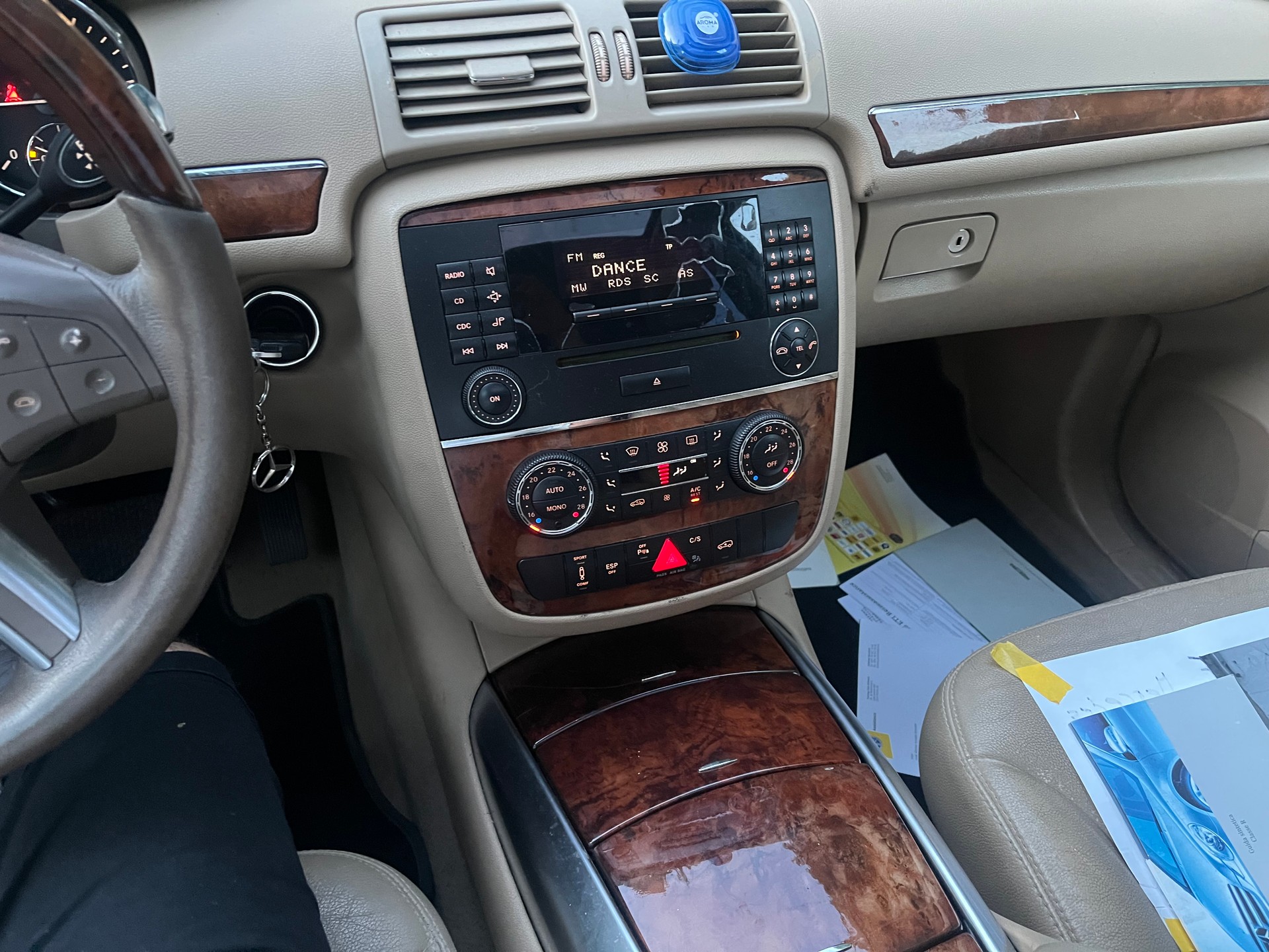 MERCEDES-BENZ R 320 CDI 4Matic 7G-Tronic-image-10