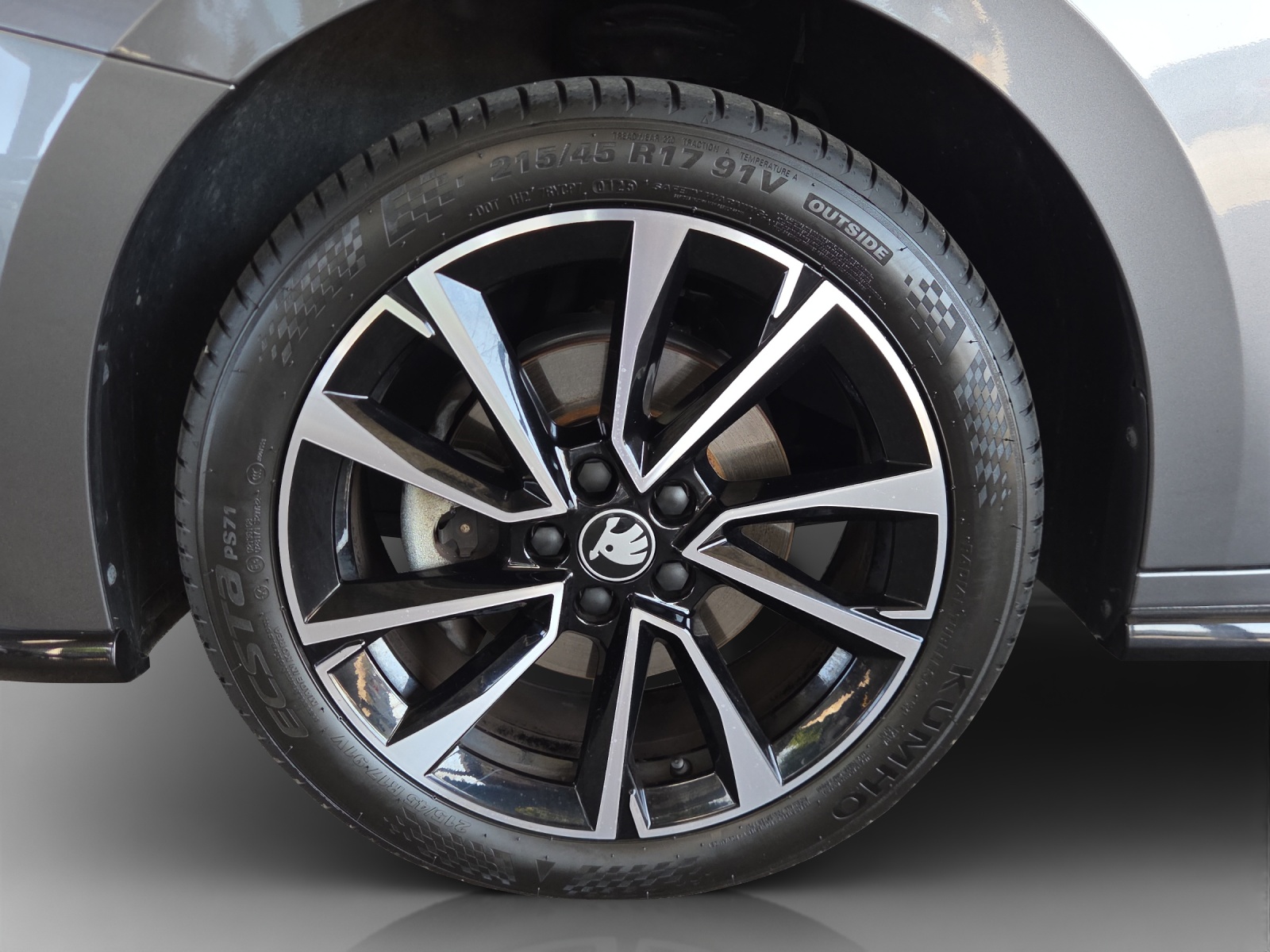 SKODA Fabia 1.5 TSI Monte Carlo DSG-image-15