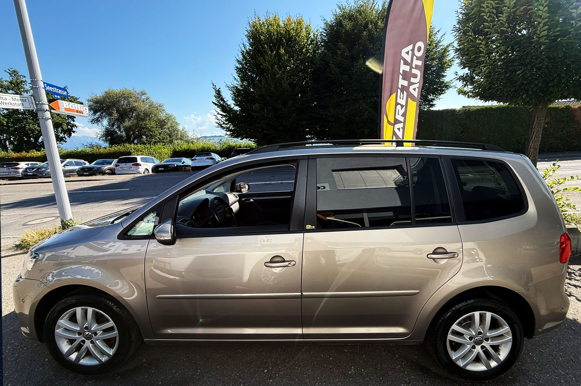 VW Touran 1.4 TSI Comfortline DSG-showroom-element-3