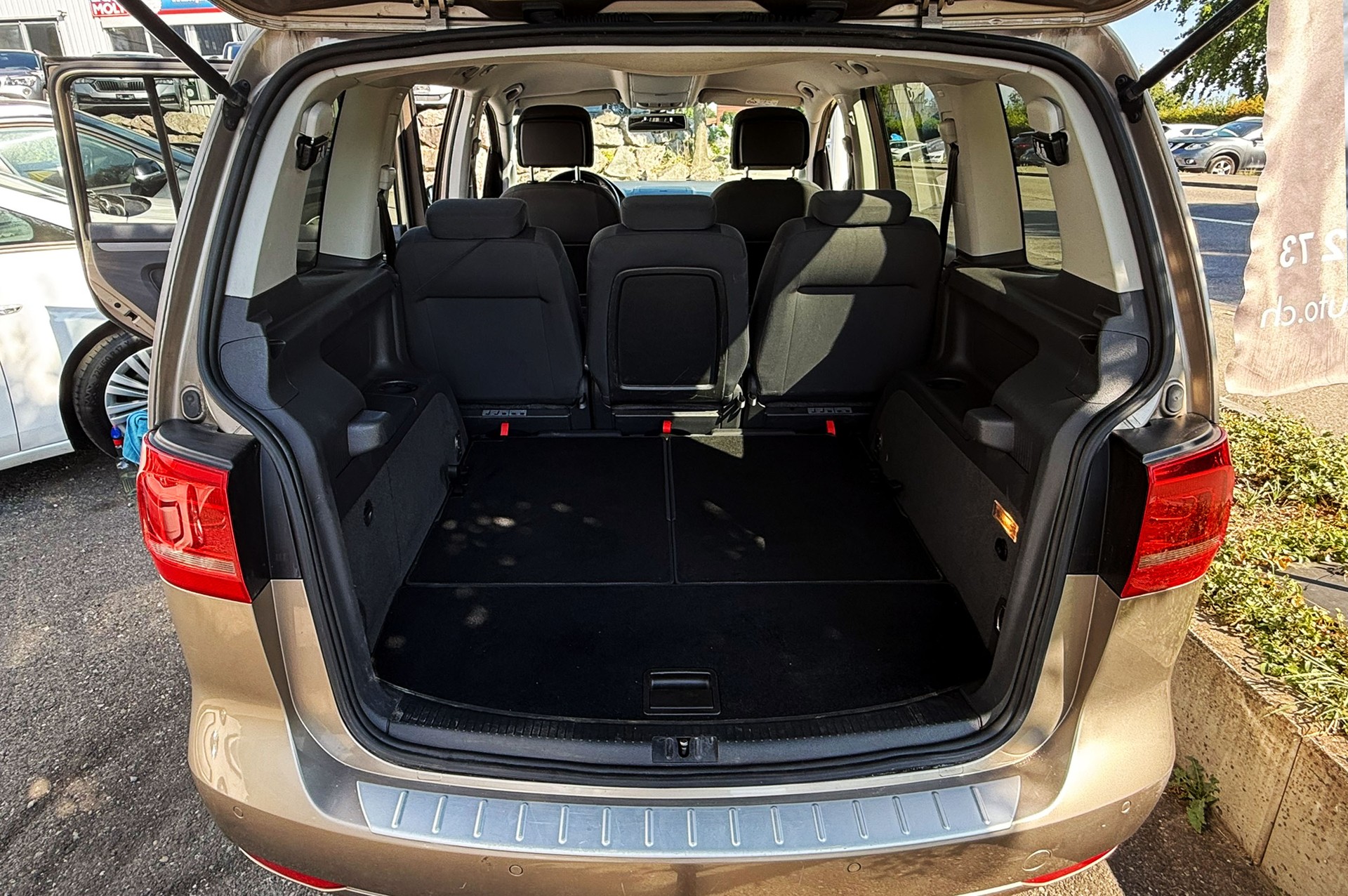 VW Touran 1.4 TSI Comfortline DSG-image-10