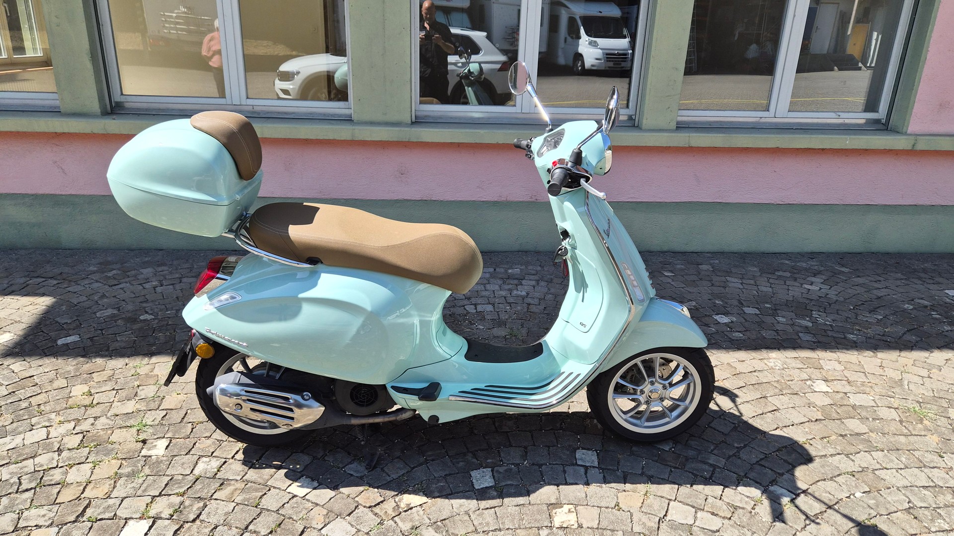 PIAGGIO Vespa 125 Primavera-image-1