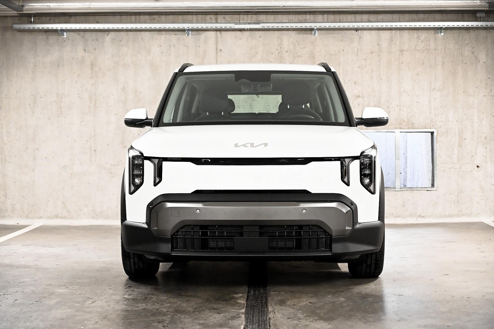 KIA EV2 61 kWh Air 4P-image-9