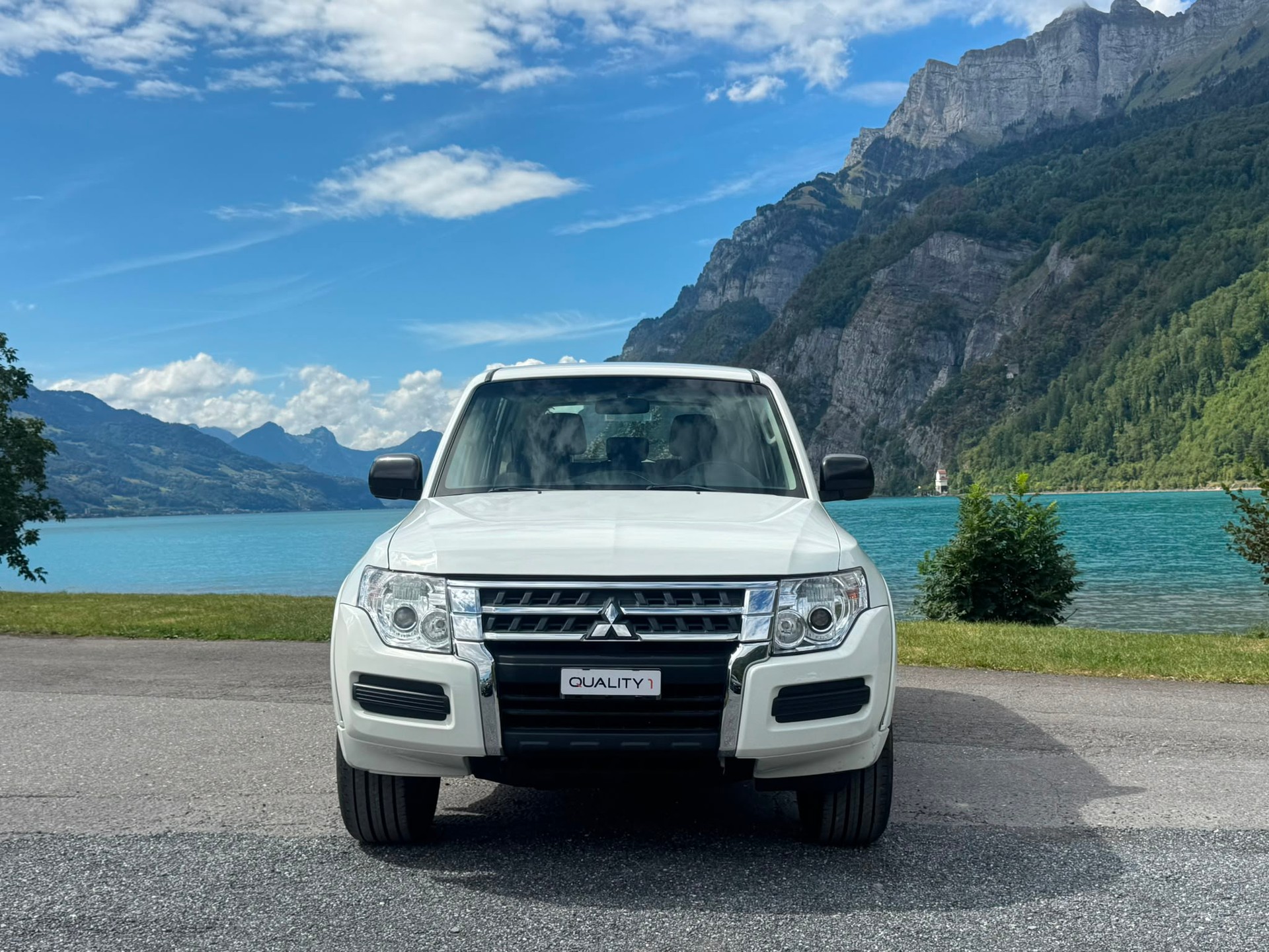 MITSUBISHI Pajero 3.2 DI-D Value Automatic