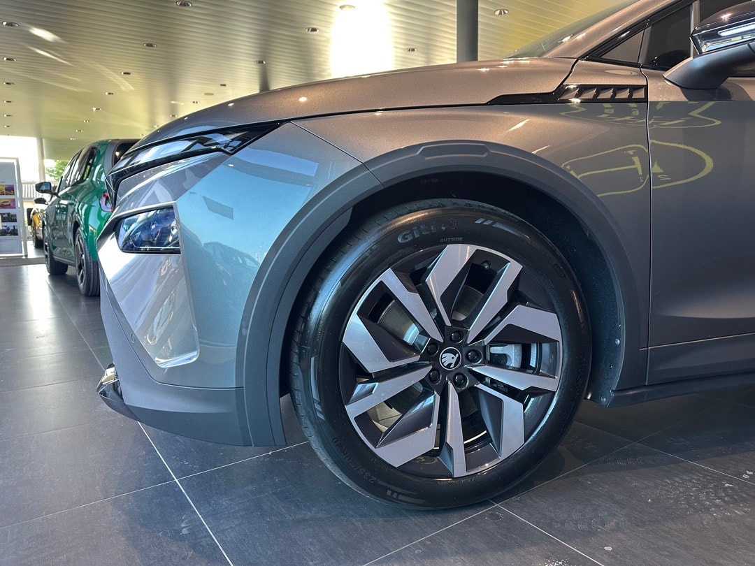 SKODA Elroq 85 Sportline-showroom-element-2