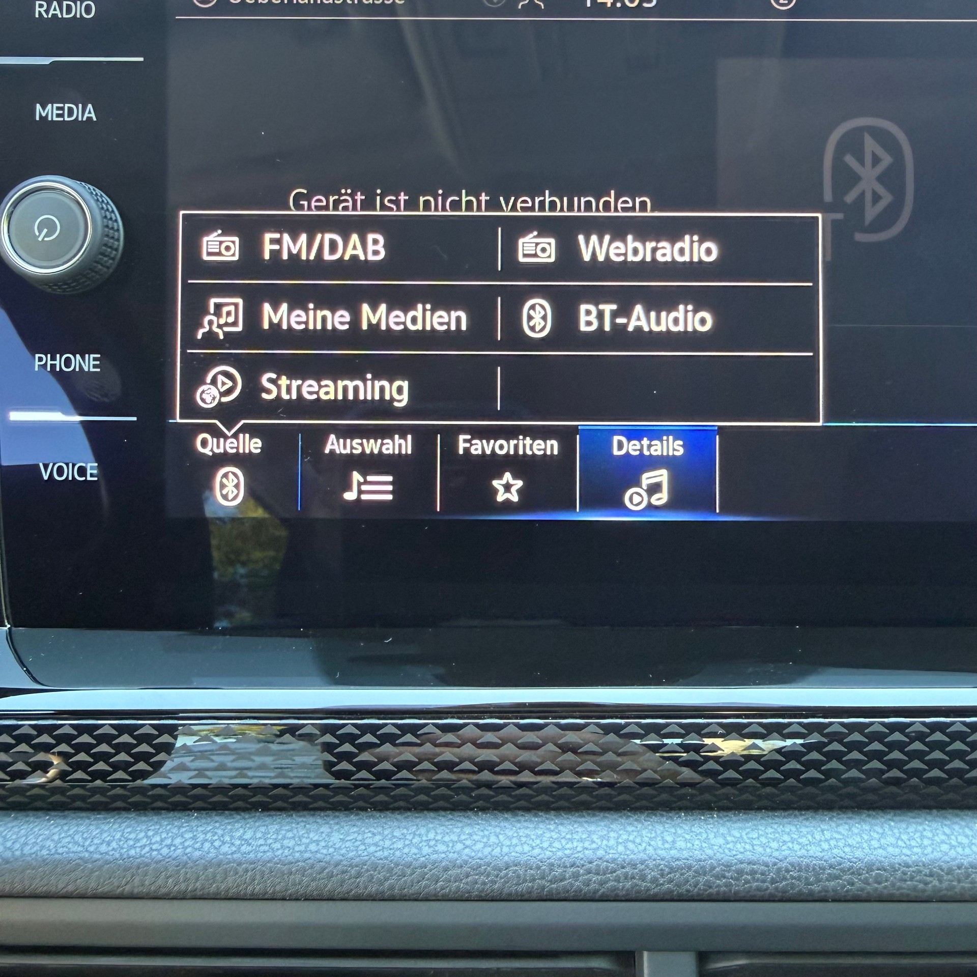 VW Taigo 1.5 TSI 75 Edition DSG-image-16