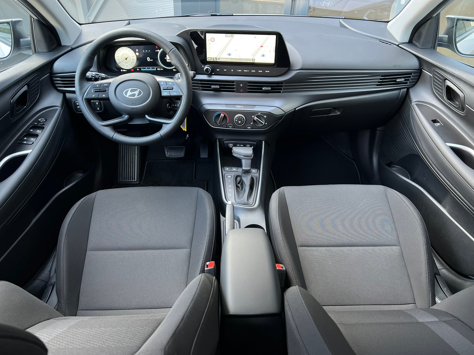 HYUNDAI i20 1.0 T-GDi Amplia DCT-image-11