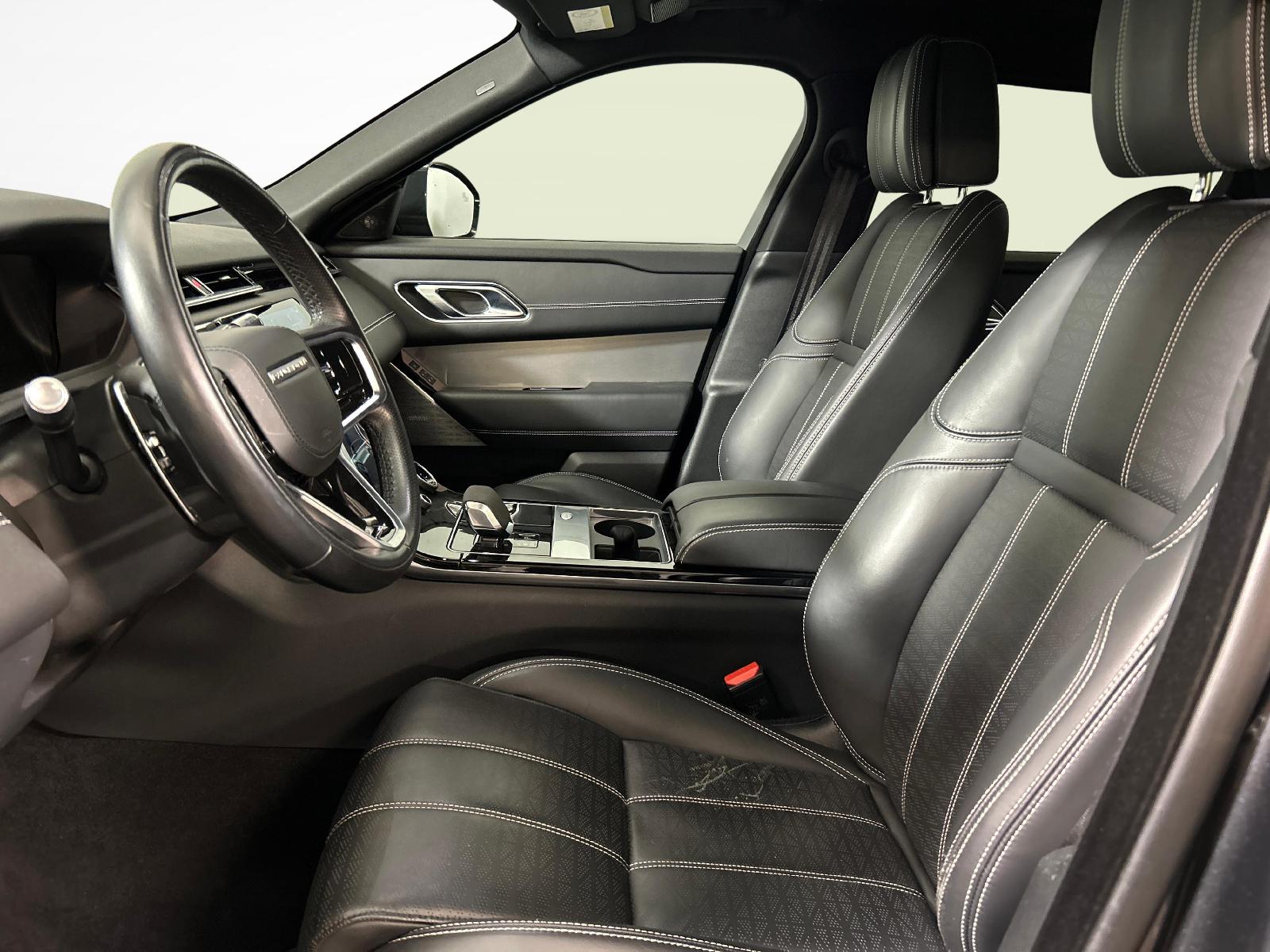 LAND ROVER Range Rover Velar 3.0 I6 R-Dynamic HSE-showroom-element-2
