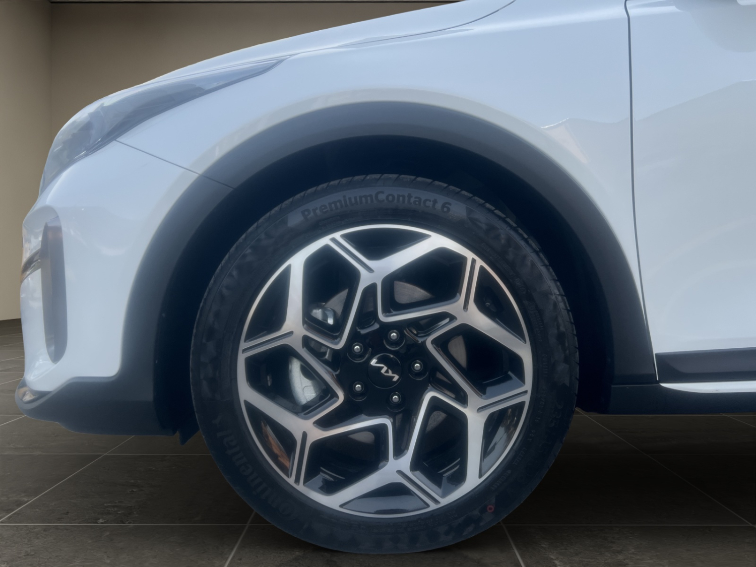 KIA XCeed 1.5 T-GDi GT-Line-image-18