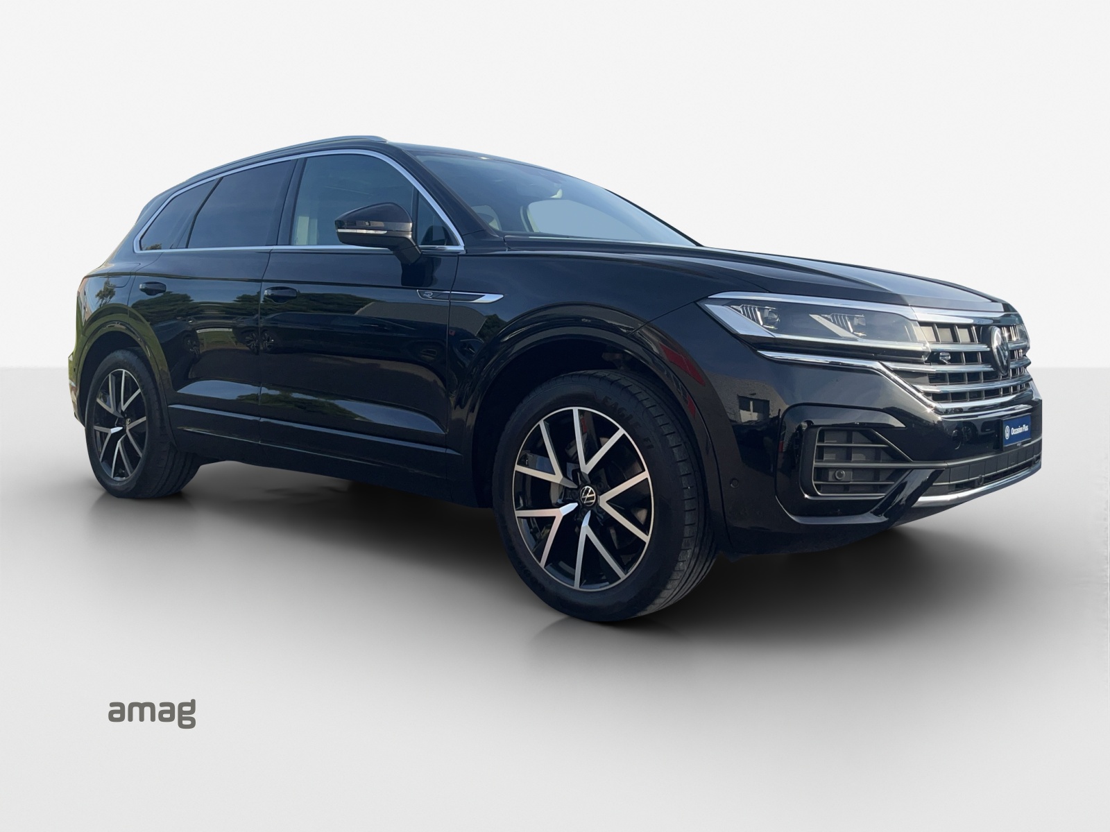 VW Touareg 3.0 TDI R Line Tiptronic-image-5