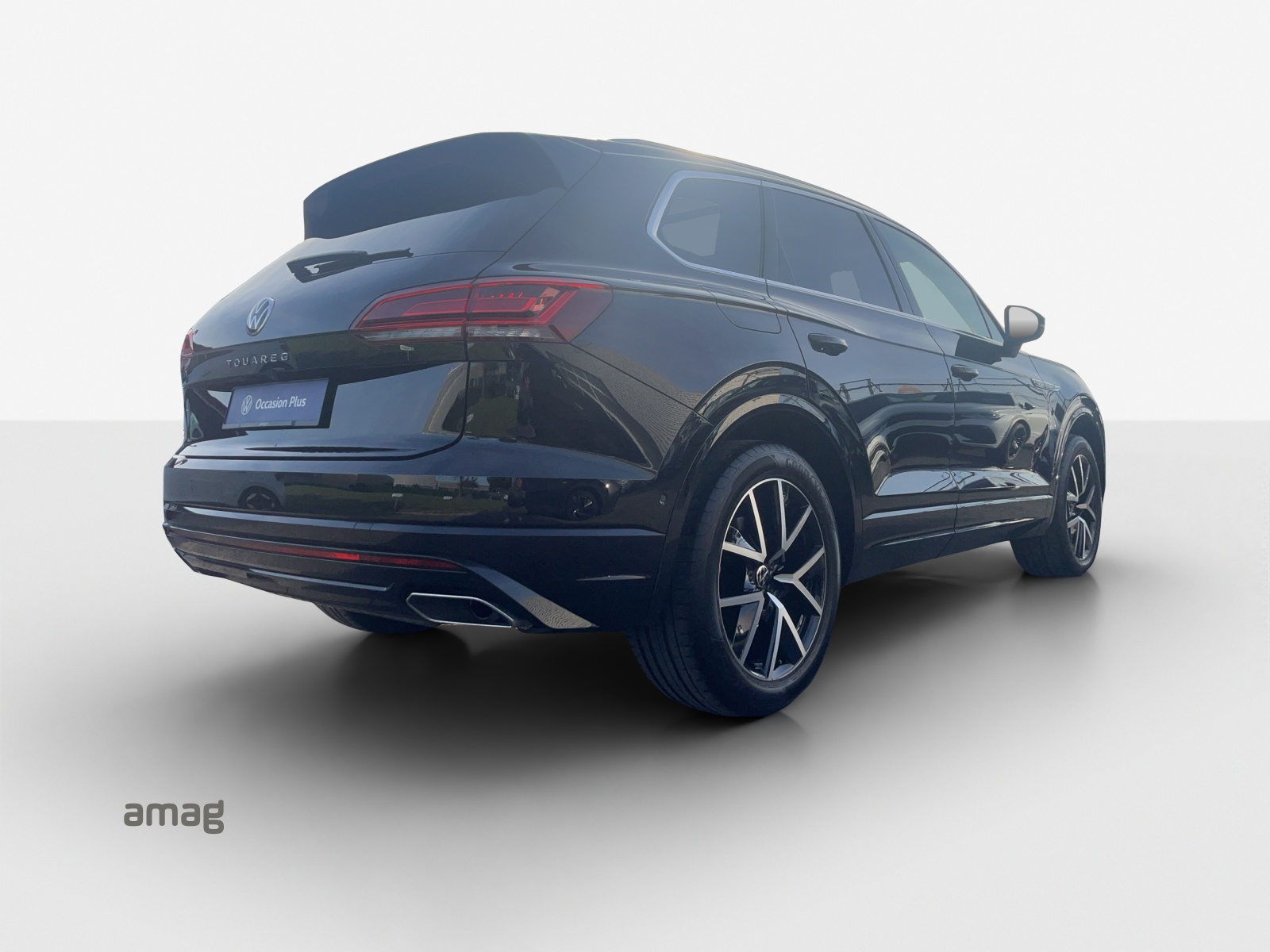 VW Touareg 3.0 TDI R Line Tiptronic-image-4