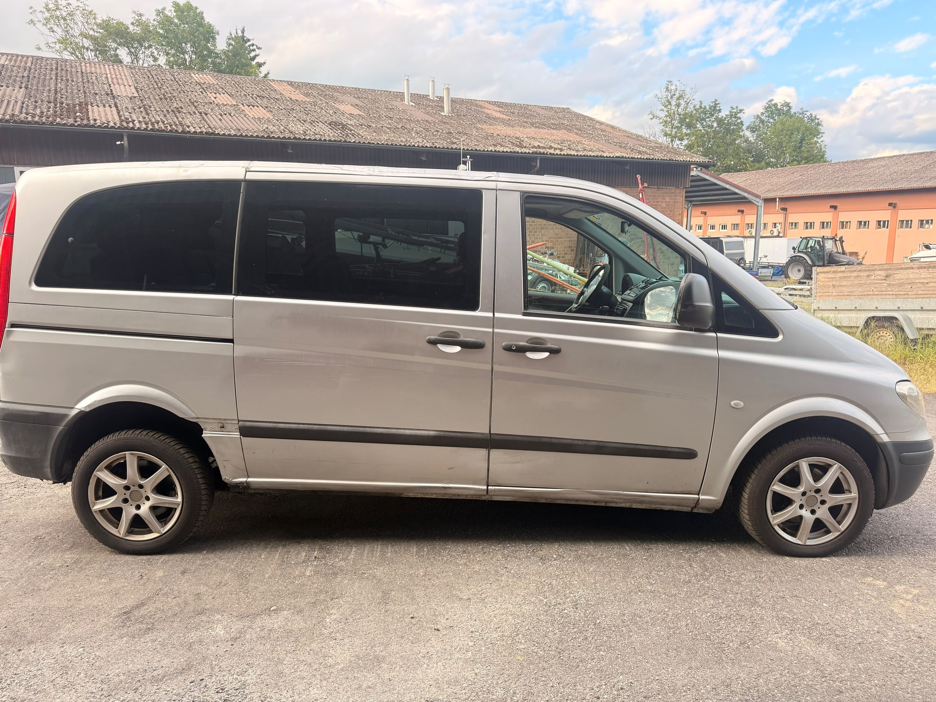 MERCEDES-BENZ Vito 111 CDI-image-6