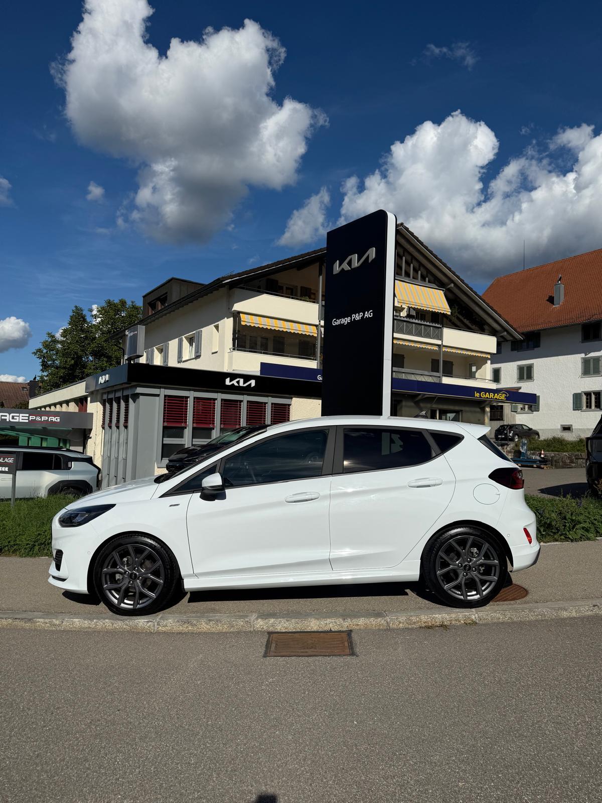 FORD Fiesta 1.0 EcoB Hybrid ST-Line