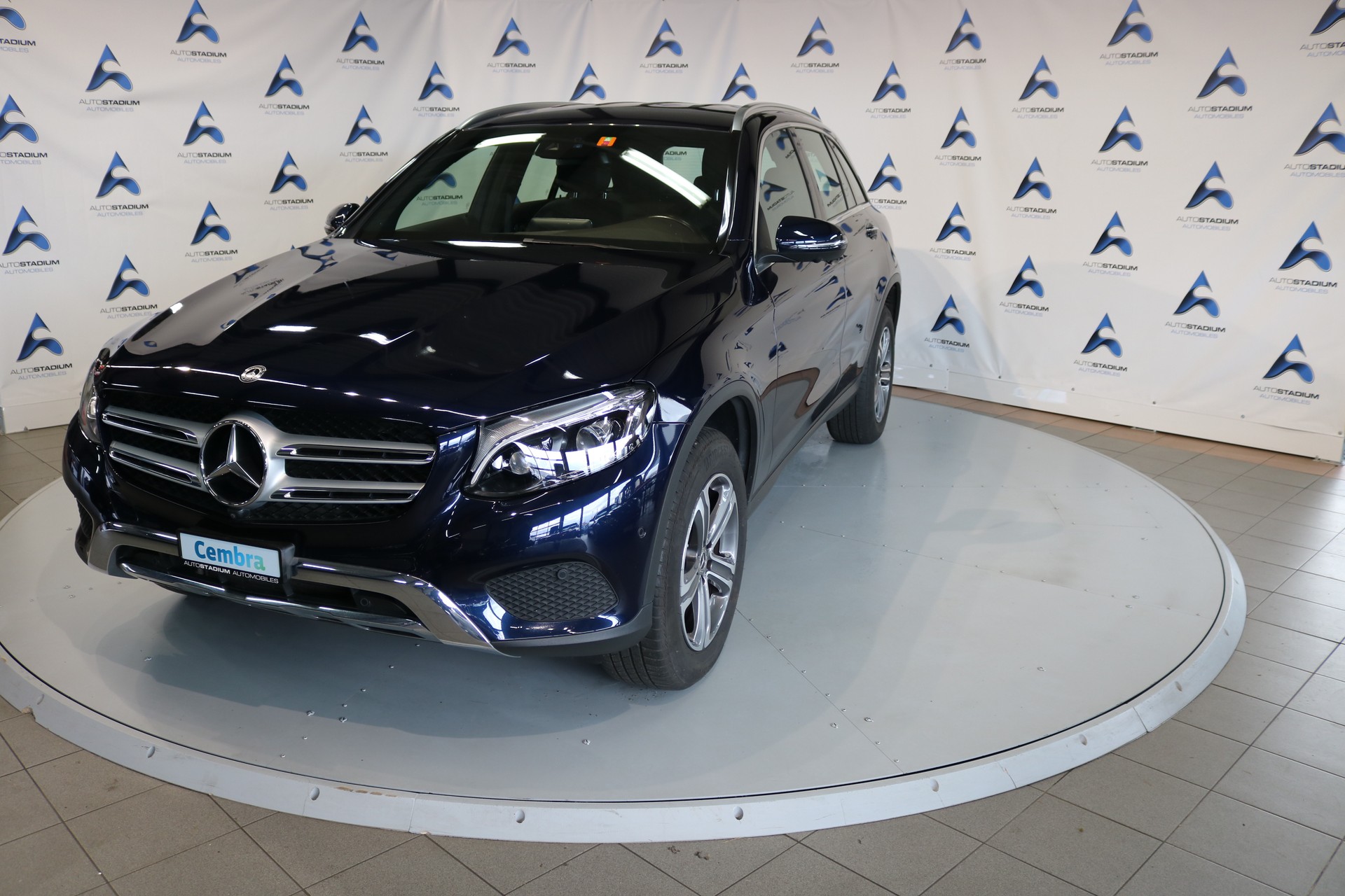 MERCEDES-BENZ GLC 300 4Matic Exclusive 9G-Tronic-image-11