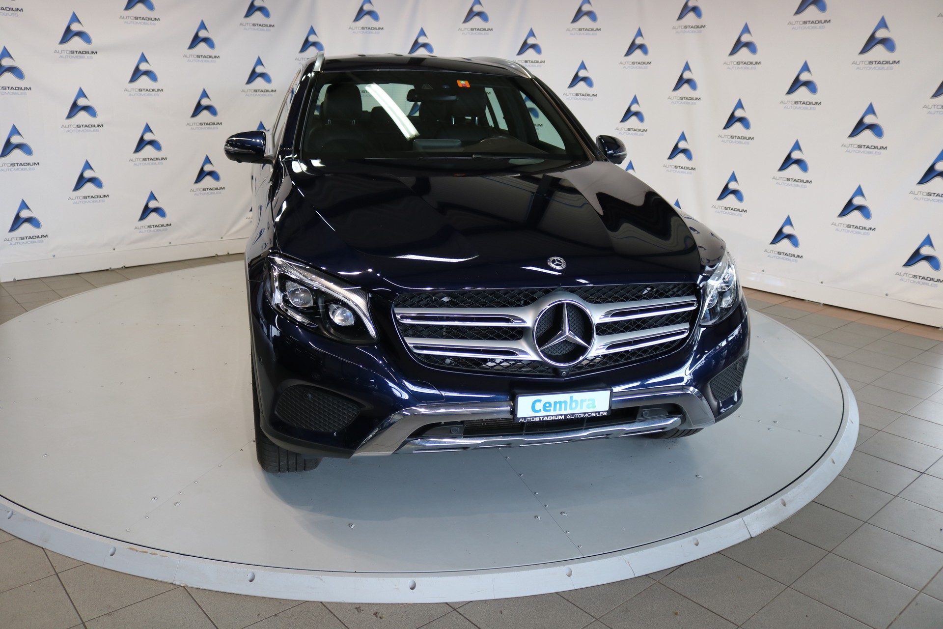 MERCEDES-BENZ GLC 300 4Matic Exclusive 9G-Tronic-image-9