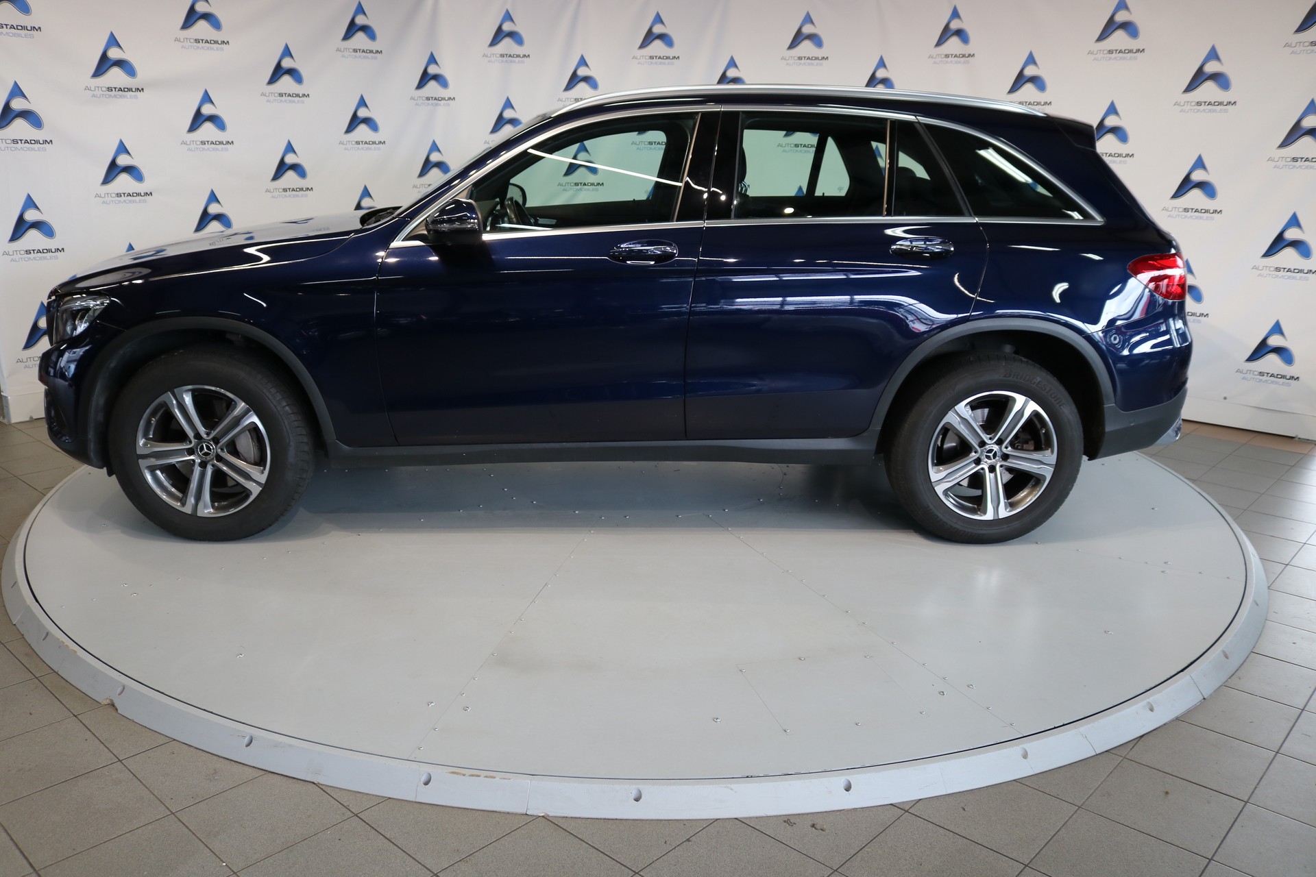 MERCEDES-BENZ GLC 300 4Matic Exclusive 9G-Tronic-image-14
