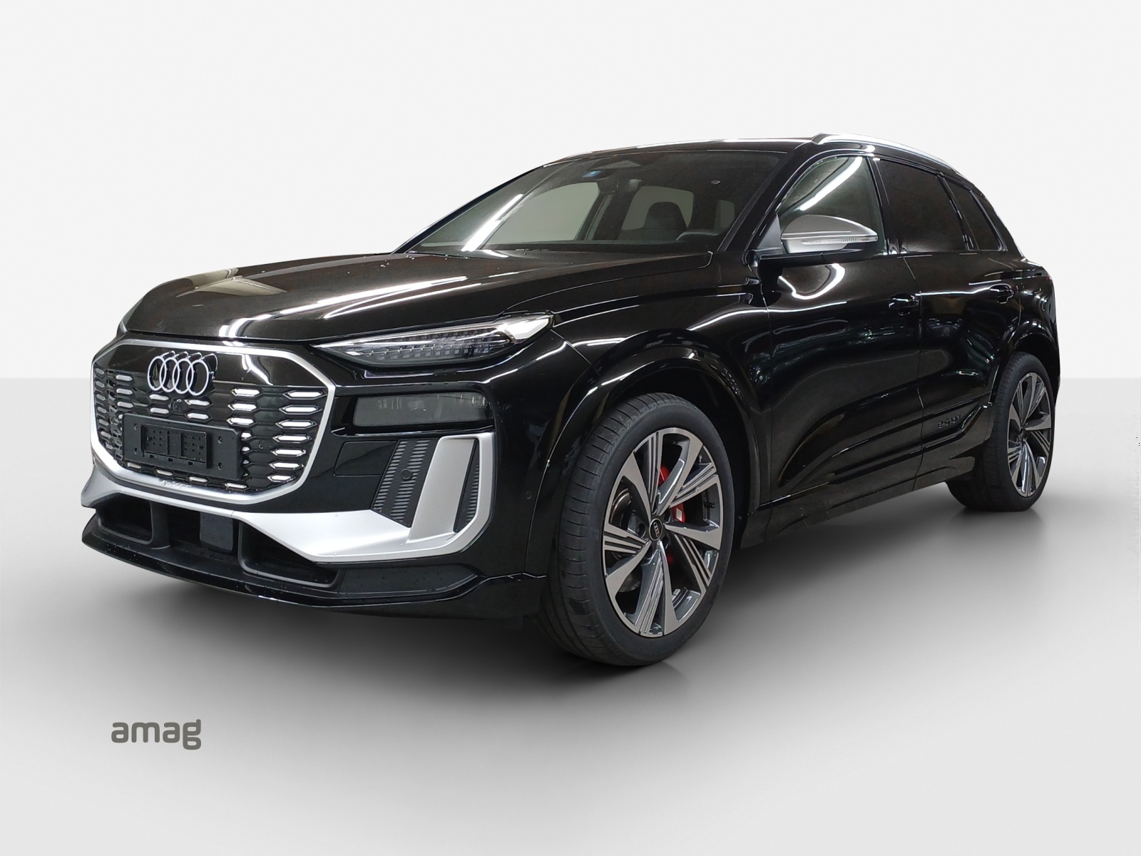 AUDI SQ6 e-tron quattro