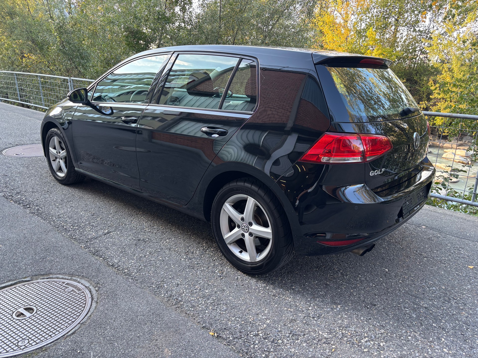 VW Golf 1.4 TSI Comfortline-showroom-element-3