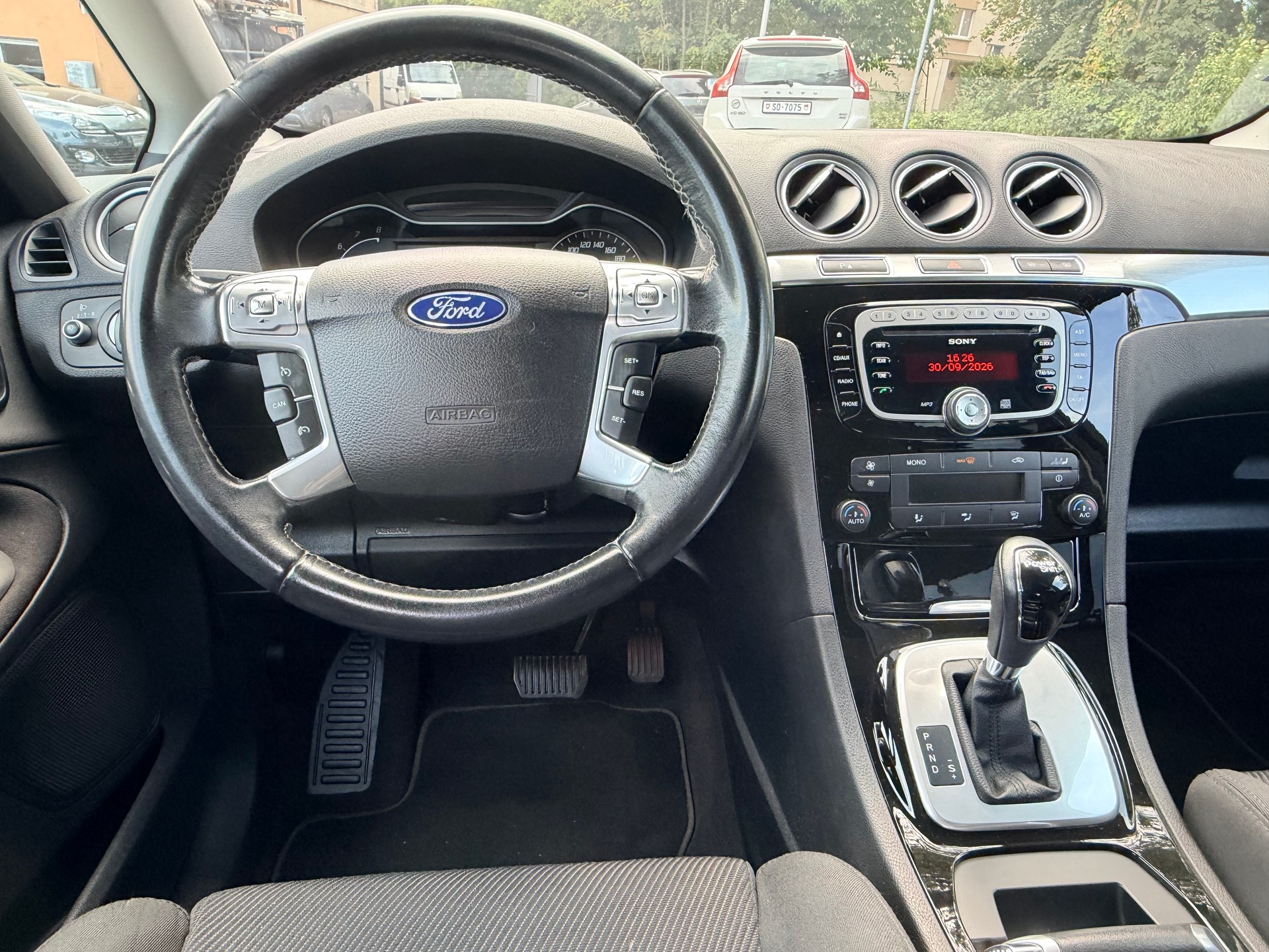 FORD Galaxy 2.0 SCTi Ghia PowerShift-image-14