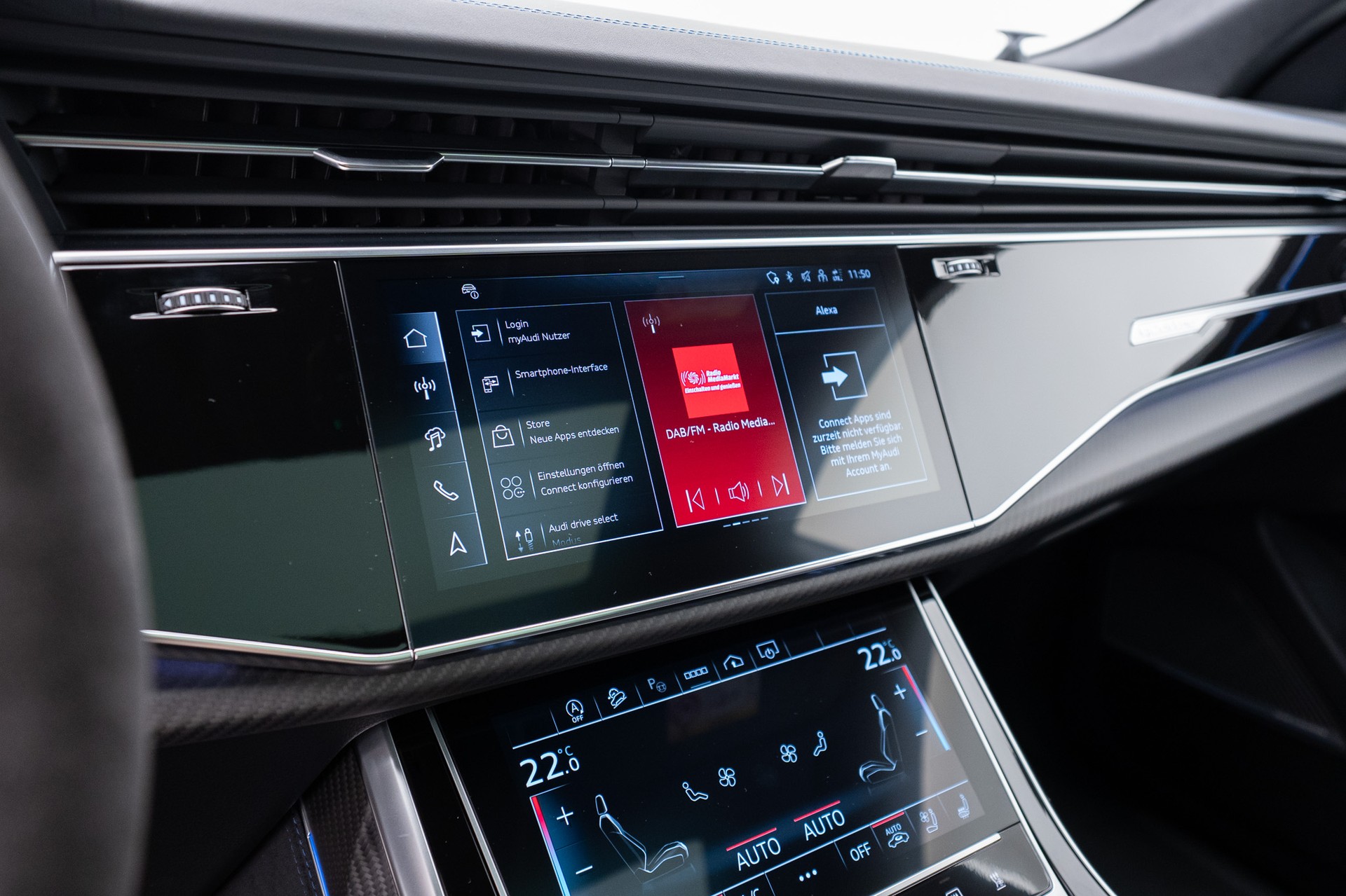 AUDI RSQ8 performance quattro-image-18