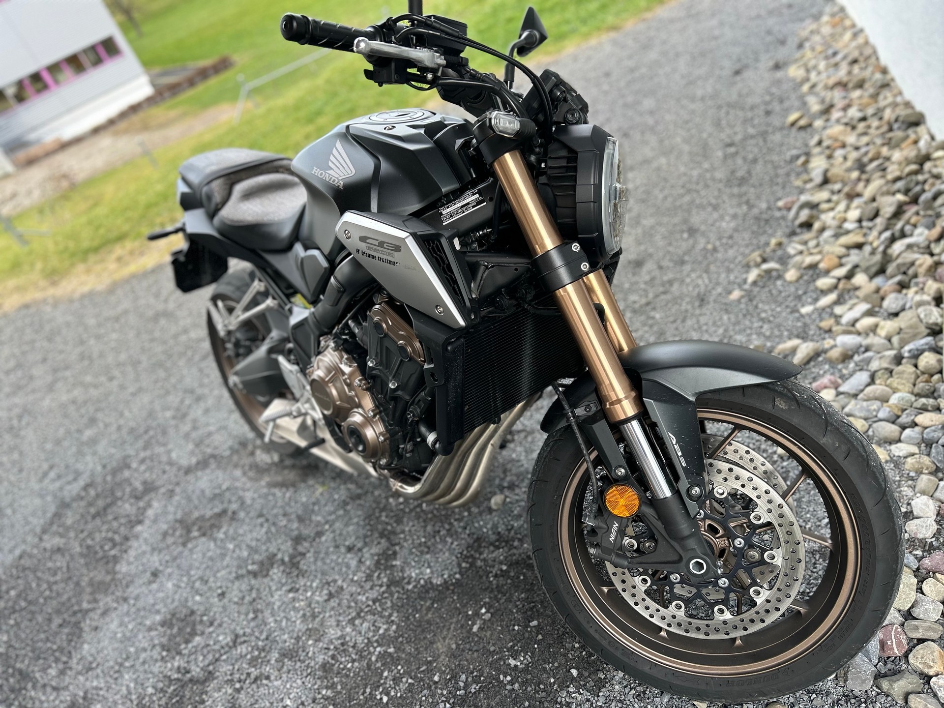 HONDA CB 650 R-image-0
