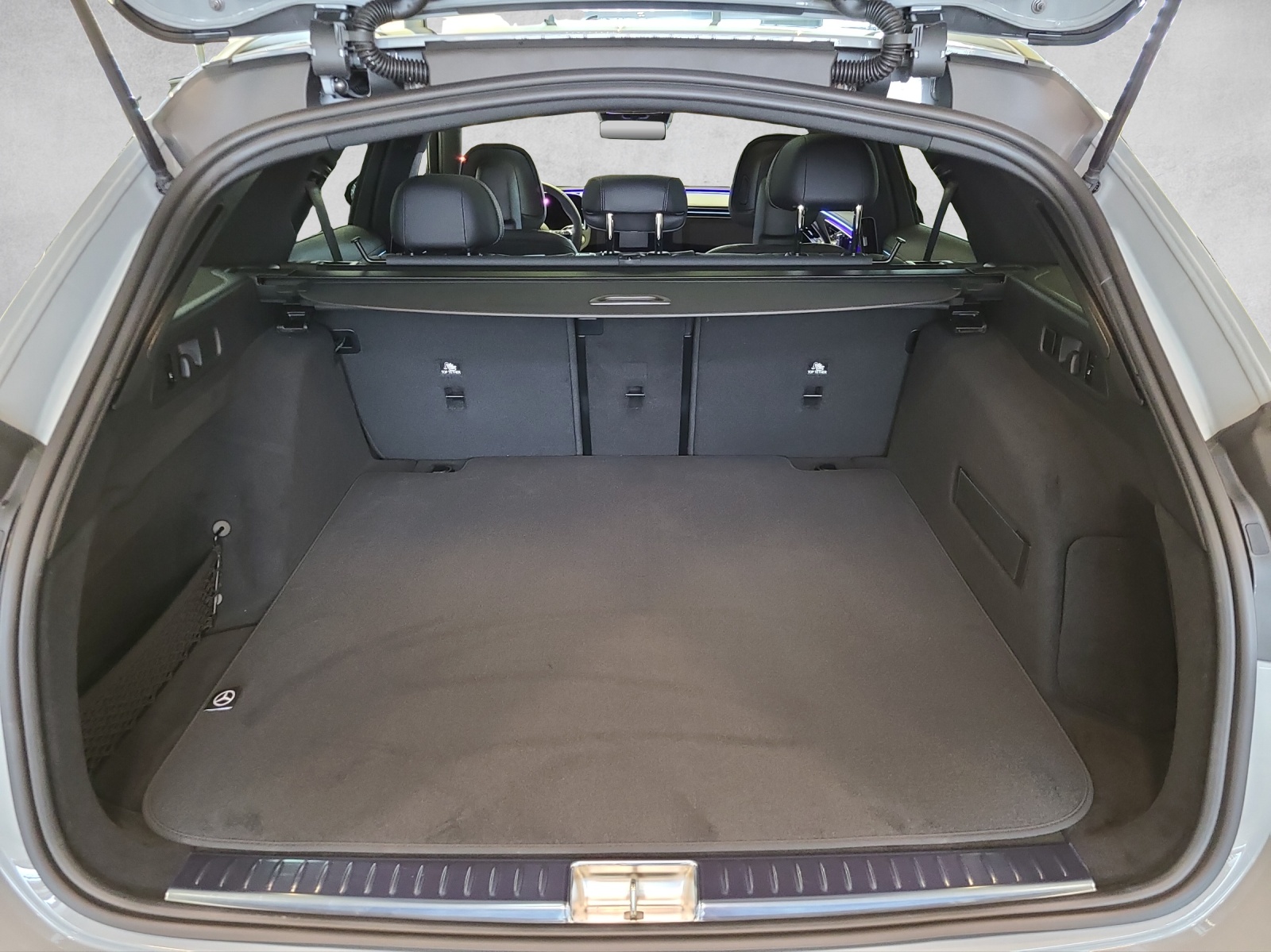 MERCEDES-BENZ E 450 d T 4Matic 9G-Tronic-image-13