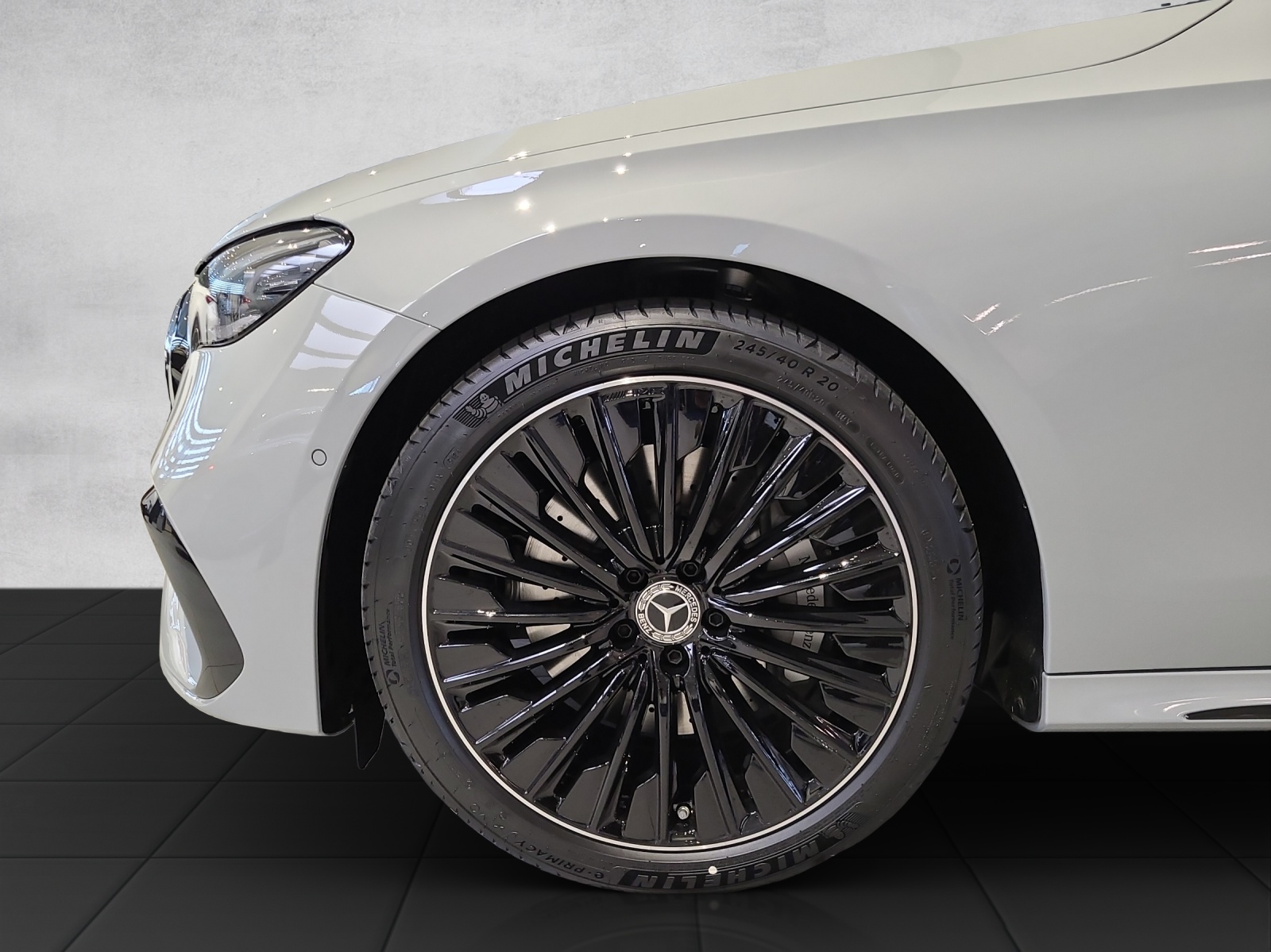 MERCEDES-BENZ E 450 d T 4Matic 9G-Tronic-image-9