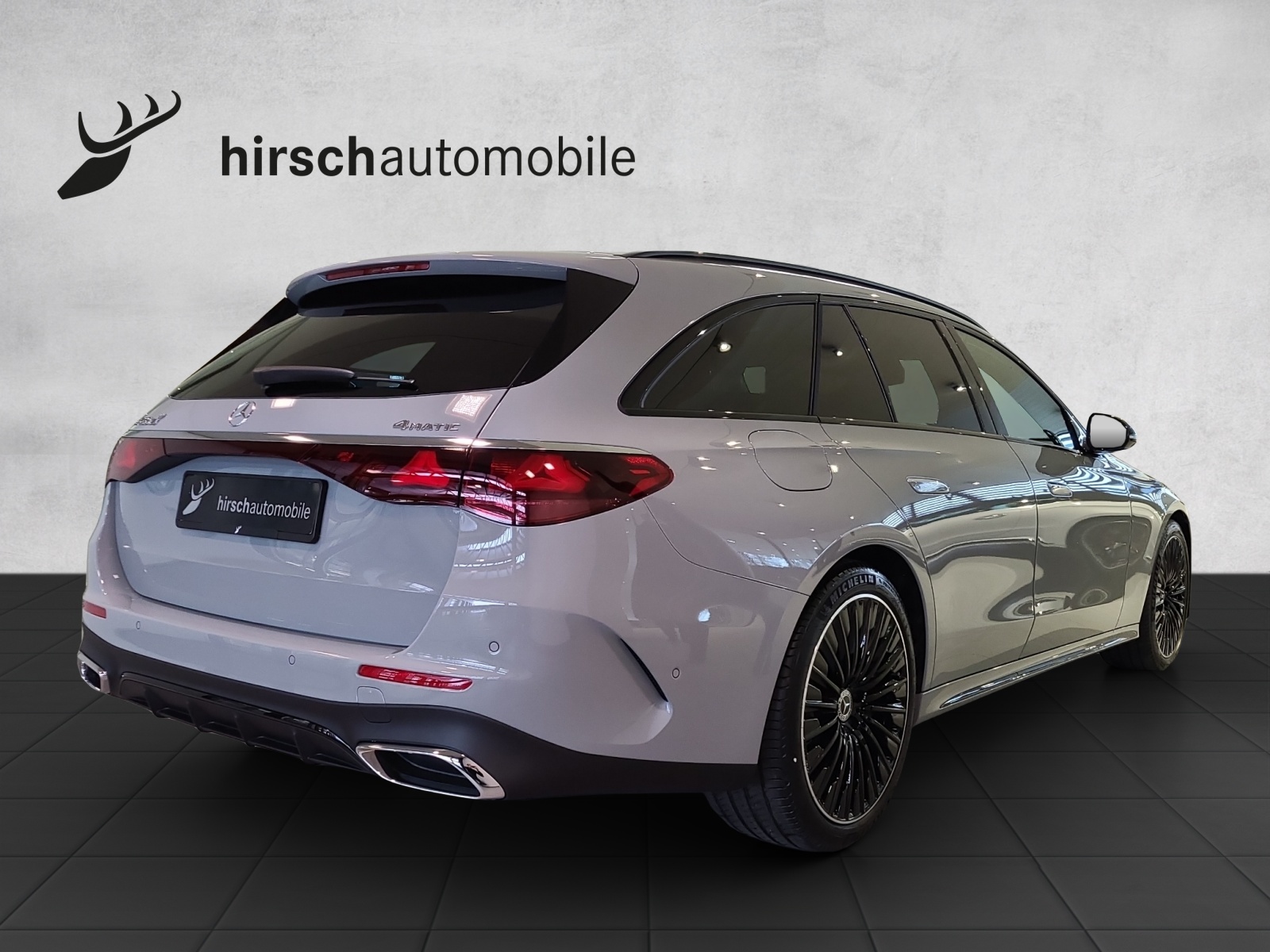 MERCEDES-BENZ E 450 d T 4Matic 9G-Tronic-showroom-element-3