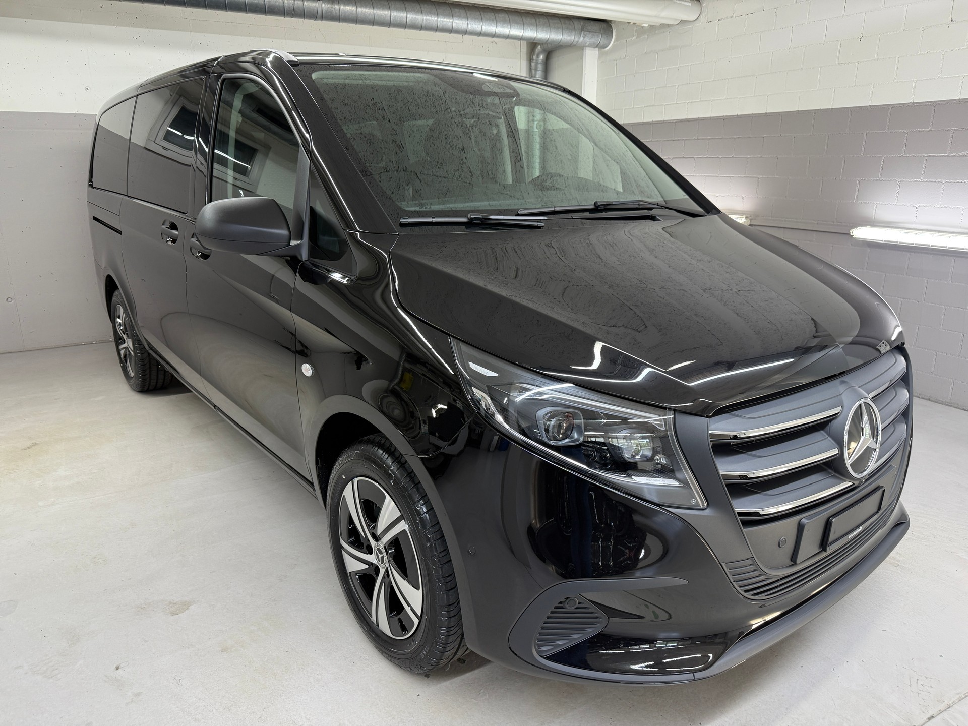 MERCEDES-BENZ Vito 116 CDI 4MATIC KB TOURER SELECT 3200mm L-showroom-element-1