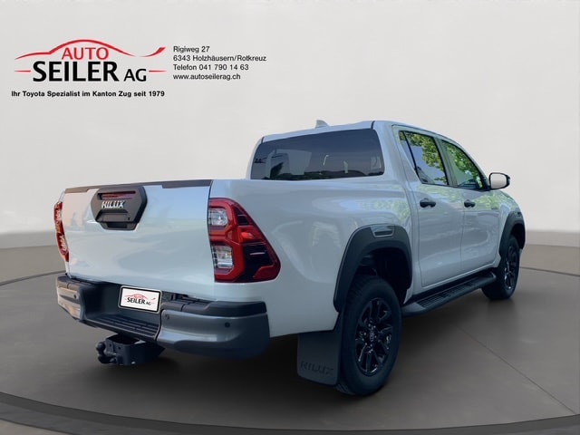 TOYOTA Hilux 2.8D-4D Invincible Double Cab 4x4 A-image-2