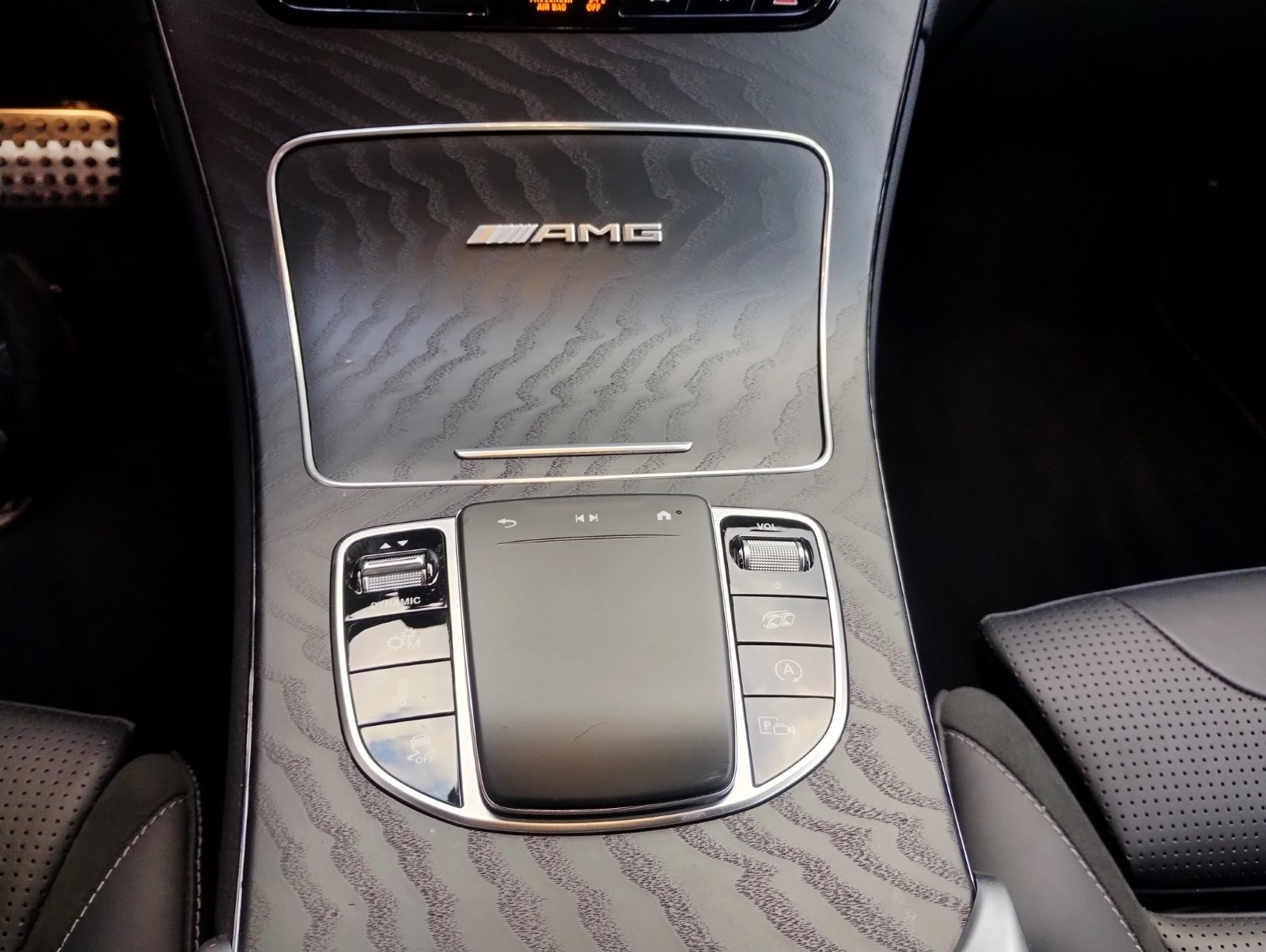MERCEDES-BENZ GLC 63 S AMG 4Matic 9G-Tronic-image-6