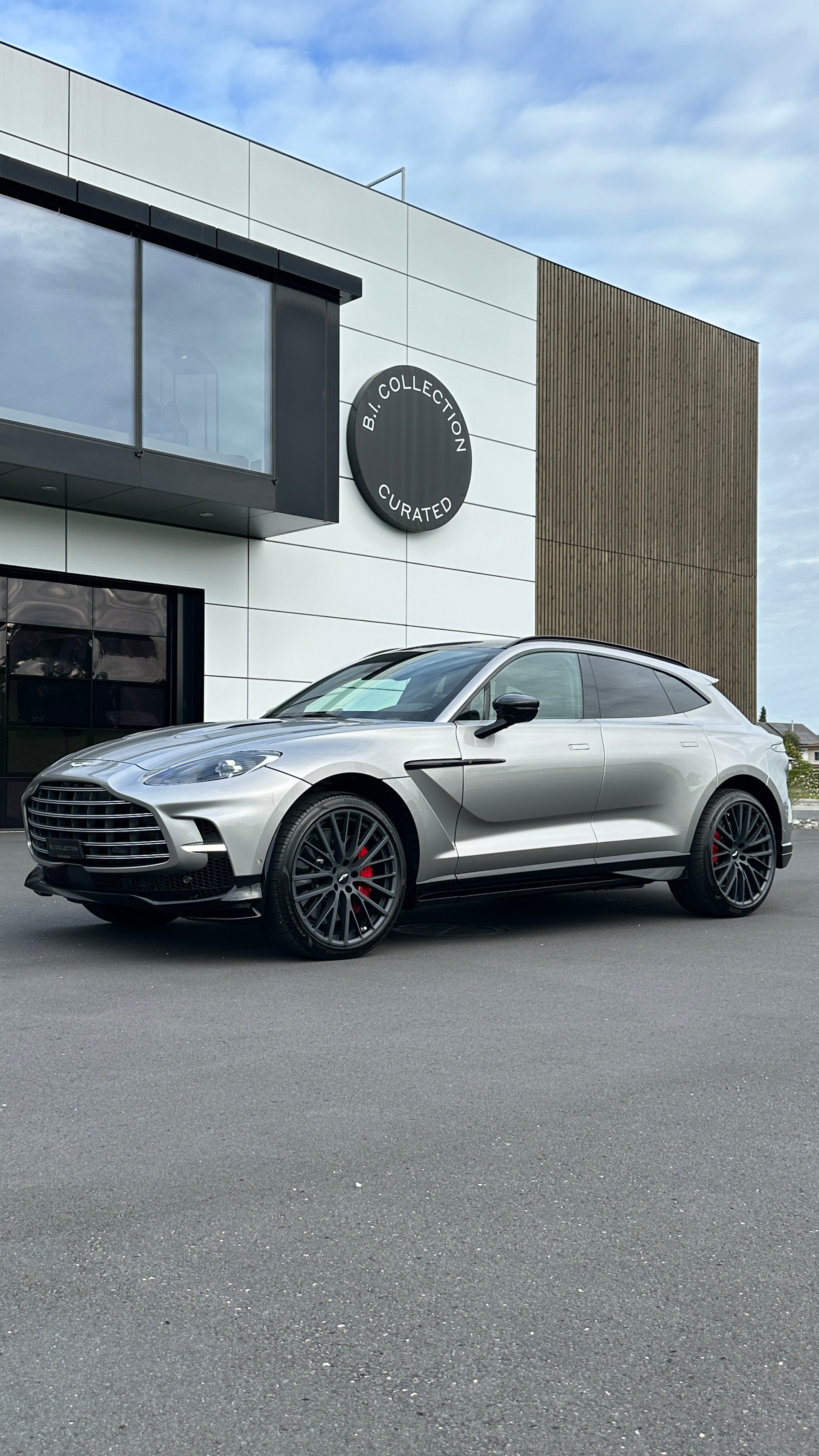 ASTON MARTIN 707 MY26
