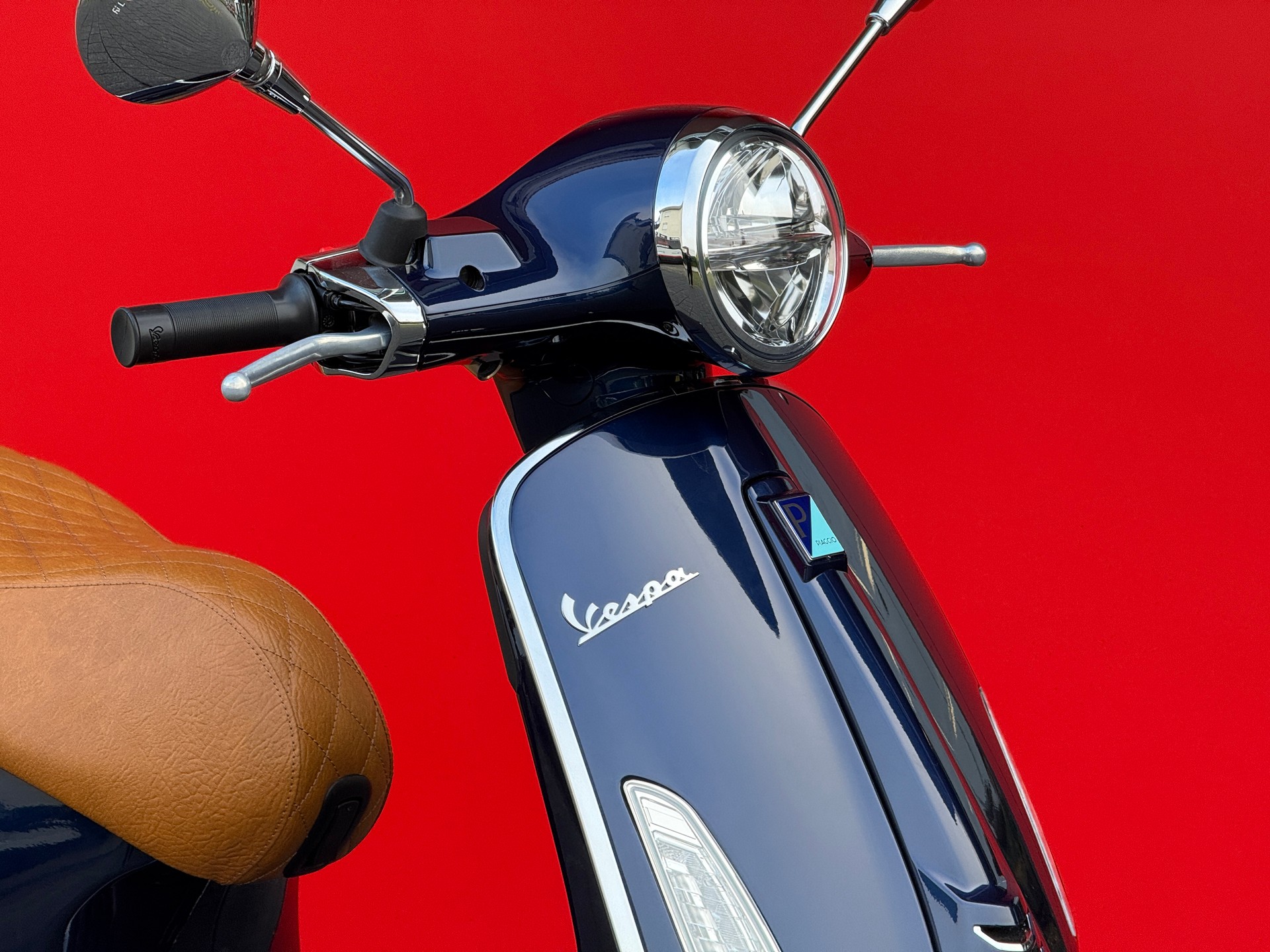 PIAGGIO Vespa 125 Primavera ABS Celebrate 40th-image-14