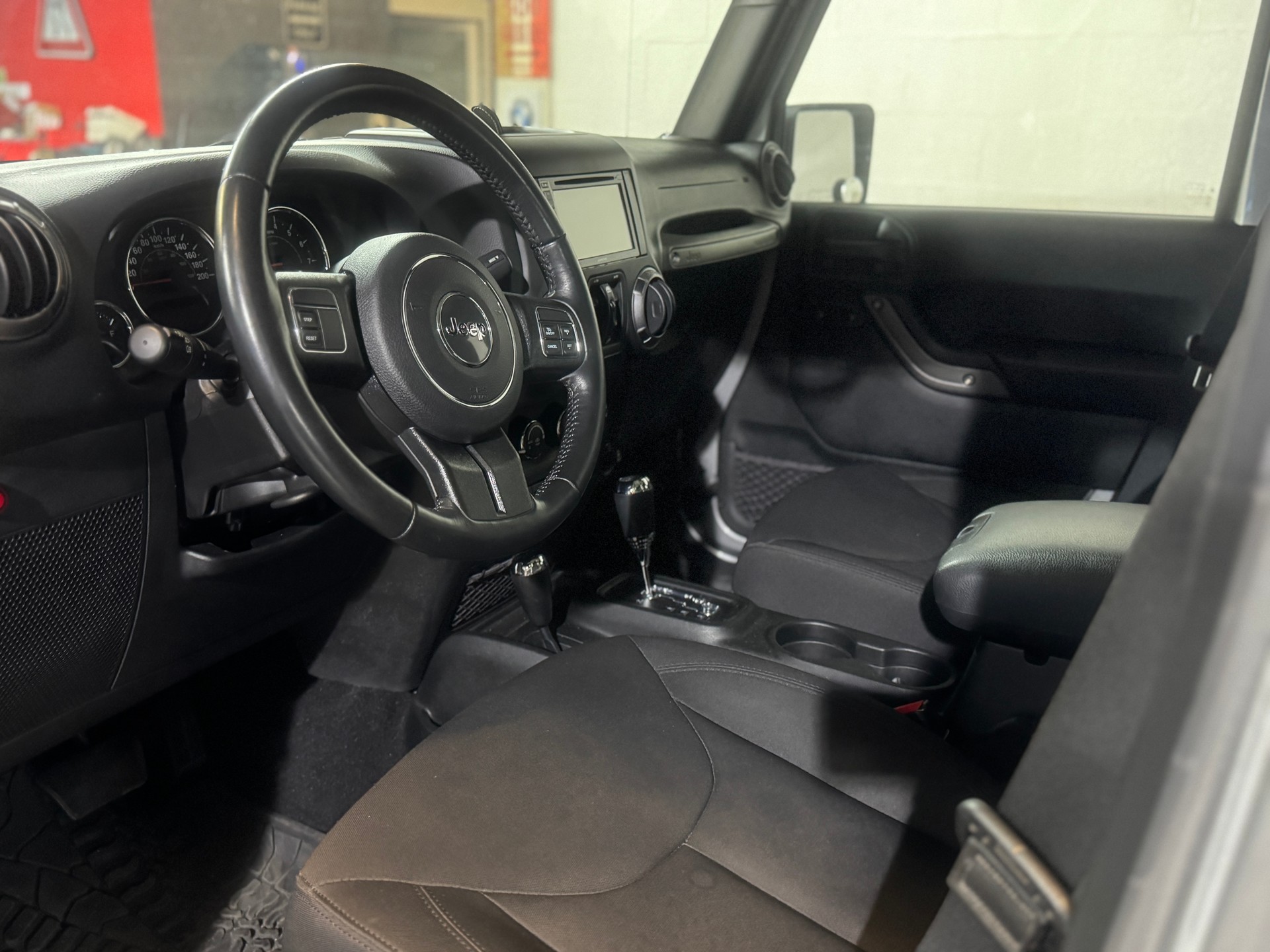 JEEP WRANGLER-image-6