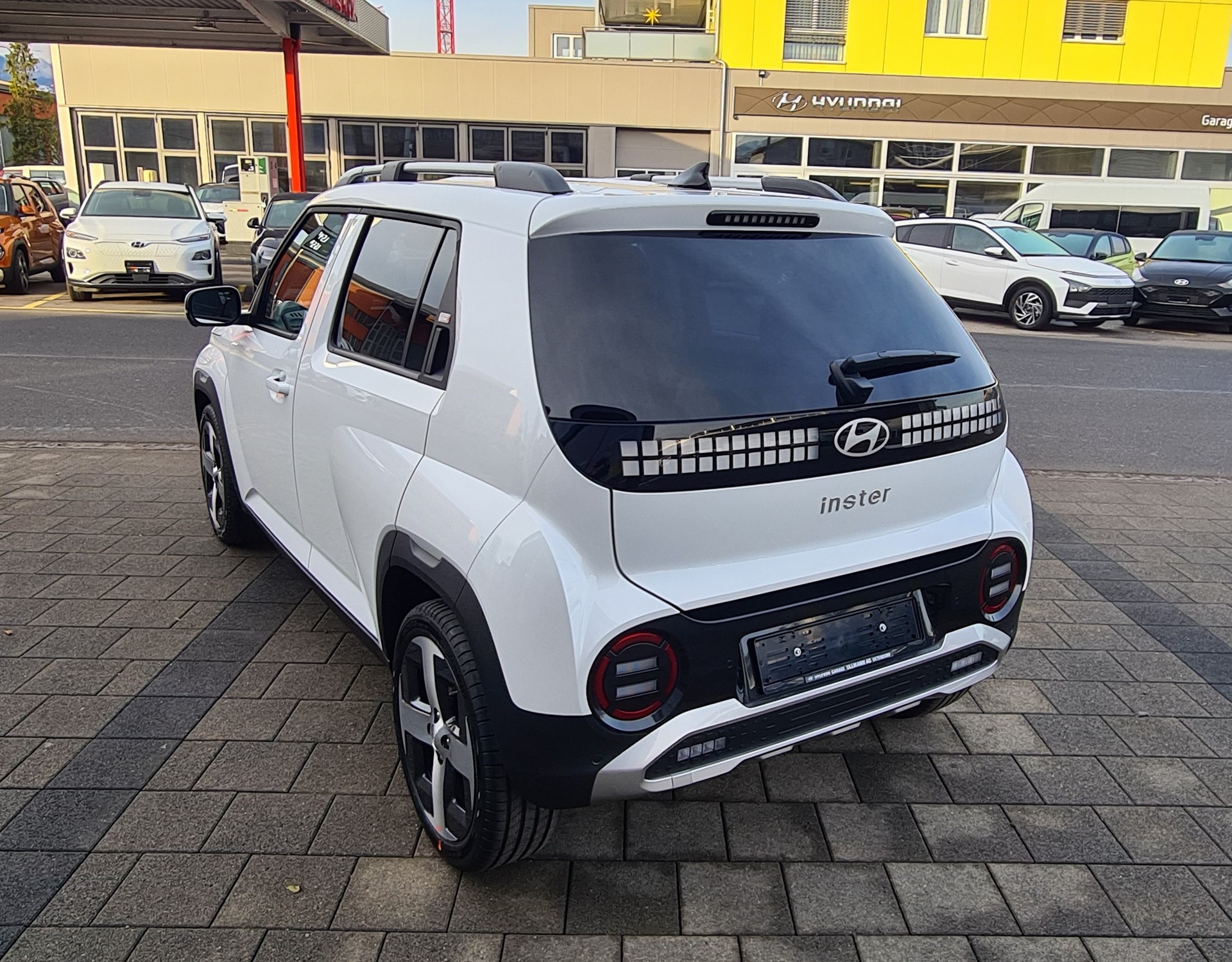 HYUNDAI Inster 49kWh Vertex-image-5