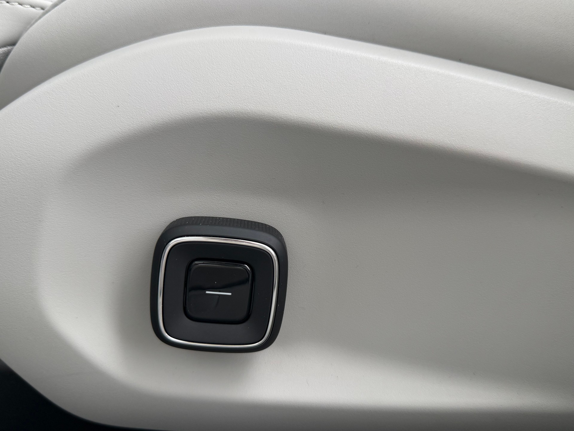 VOLVO ES90 Single Extended Range Ultra-image-4