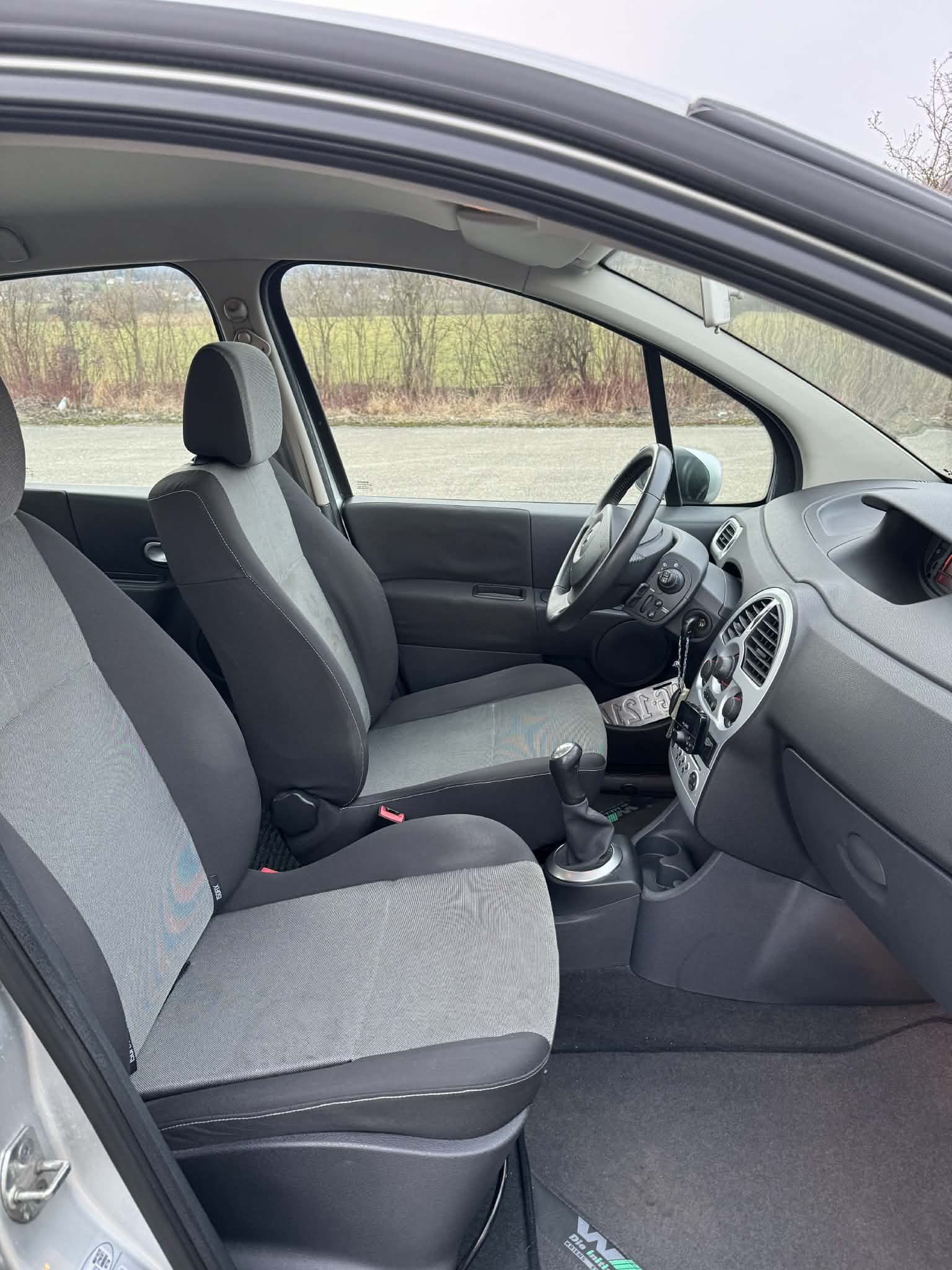 RENAULT Modus 1.6 16V Tech'Run-image-3