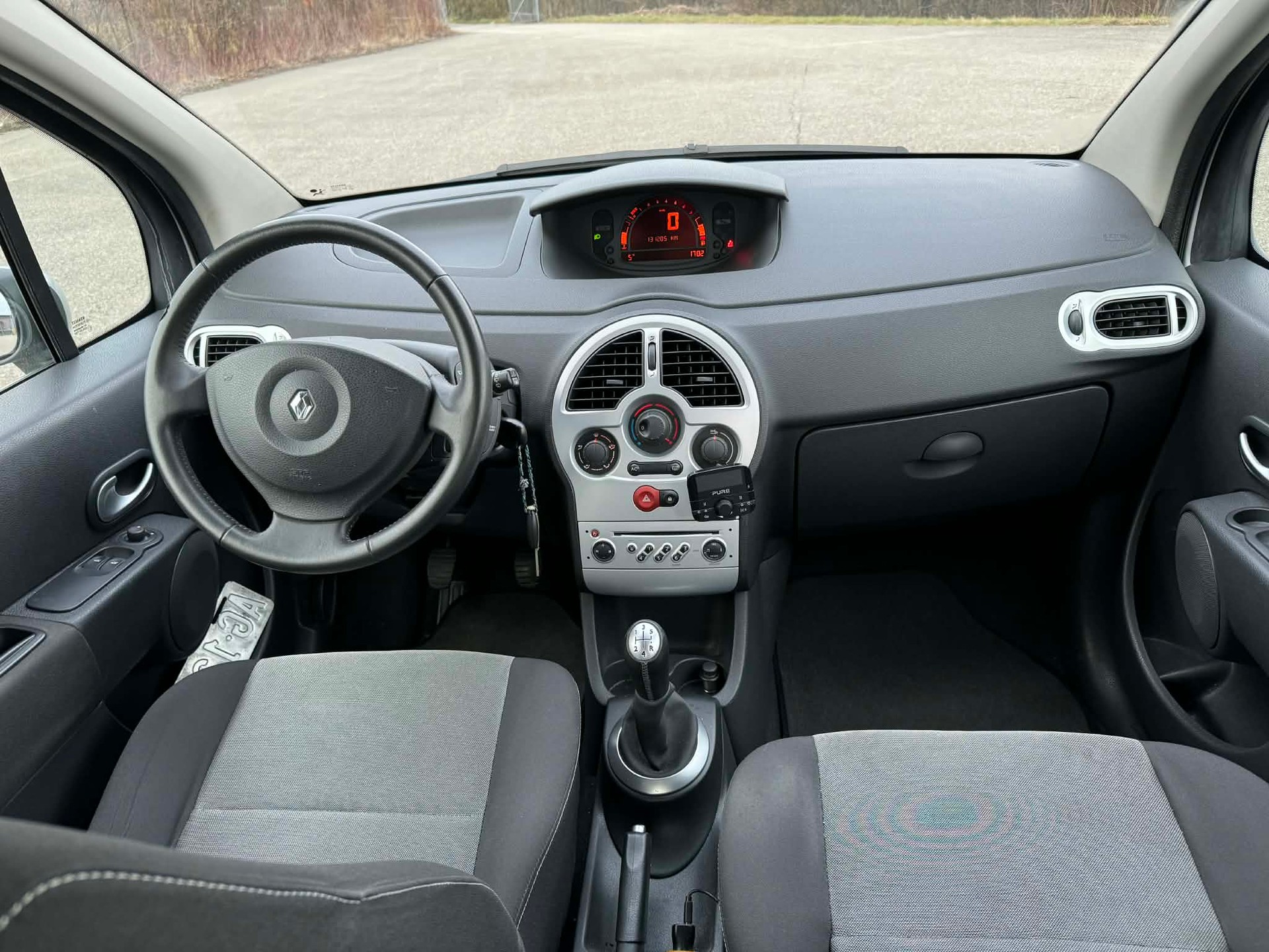 RENAULT Modus 1.6 16V Tech'Run-image-2