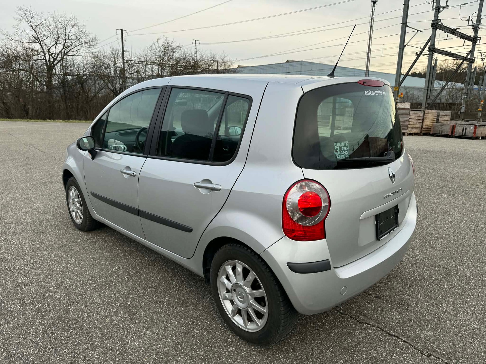 RENAULT Modus 1.6 16V Tech'Run-image-8