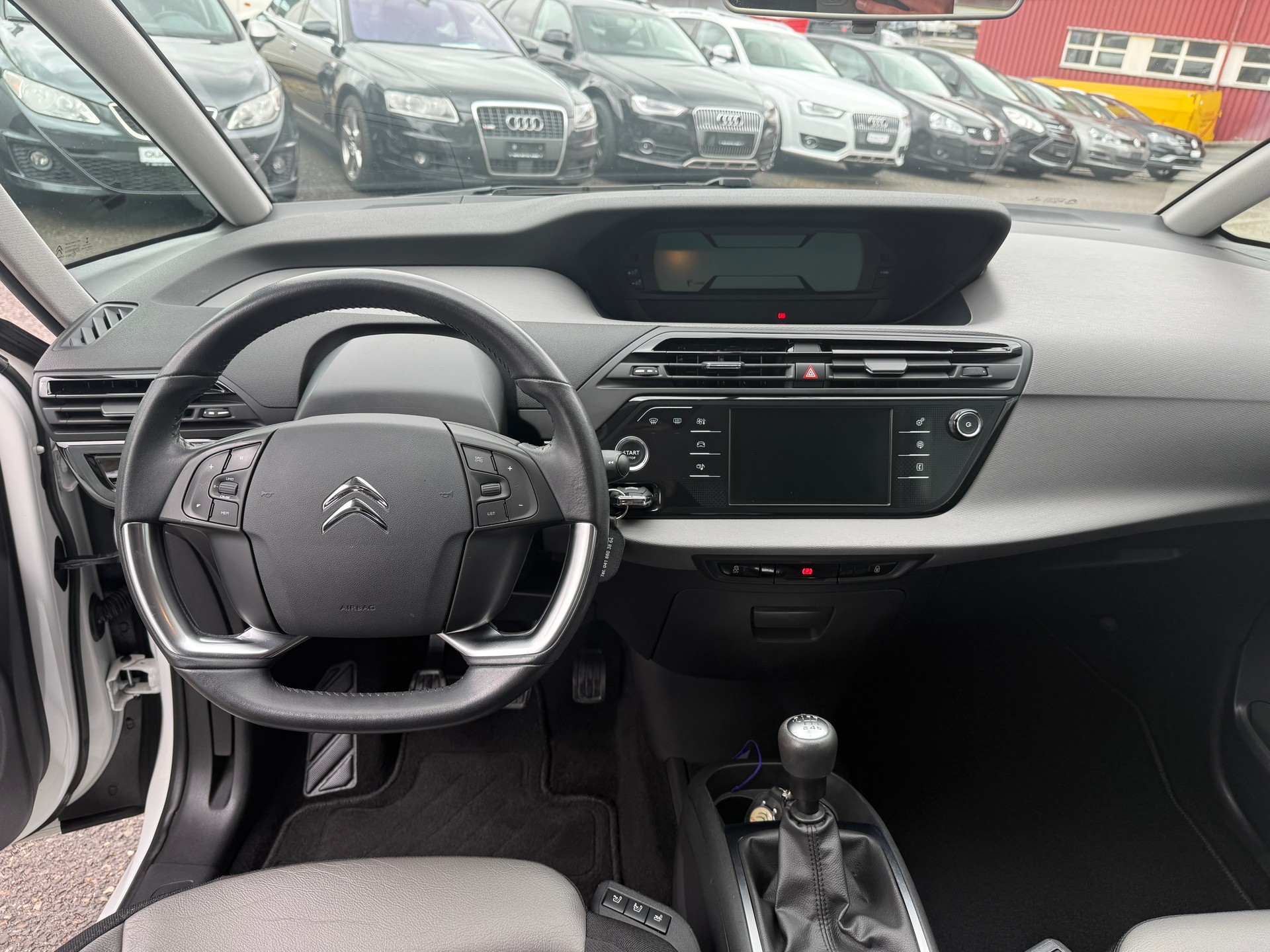 CITROEN C4 Picasso 1.2 Pure Tech Séduction-image-7