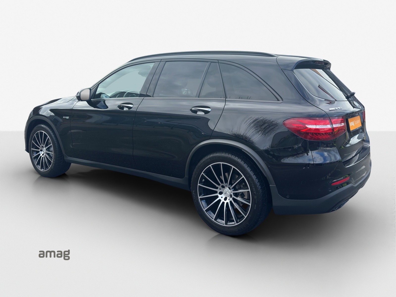 MERCEDES-BENZ GLC 43 AMG 4Matic 9G-Tronic-showroom-element-2