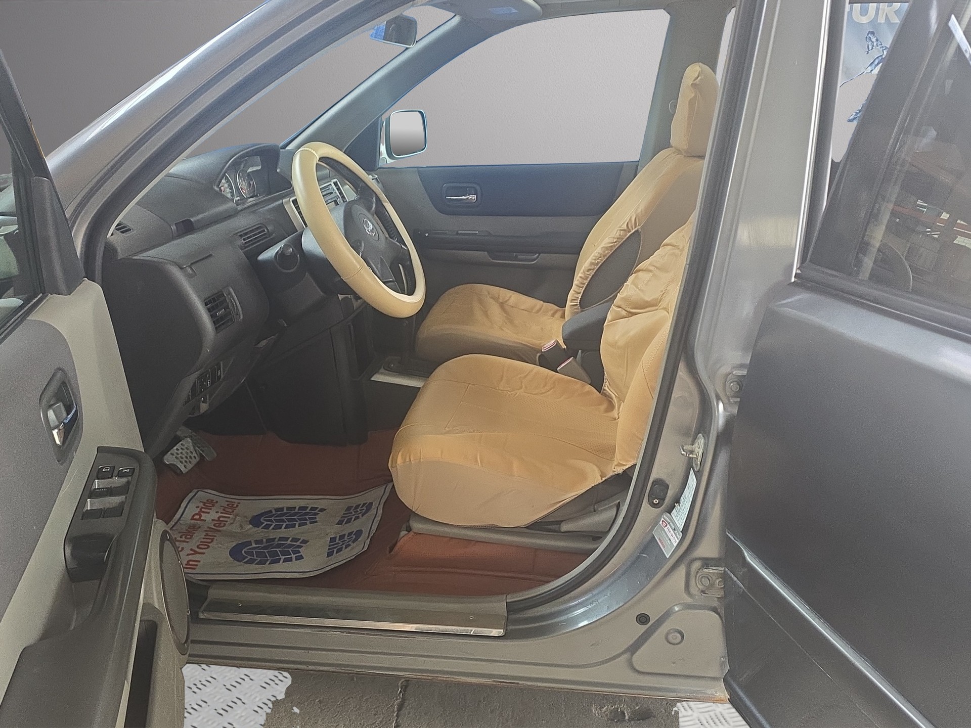 NISSAN X-Trail 2.5 16V Columbia Pack premium 4WD-image-10