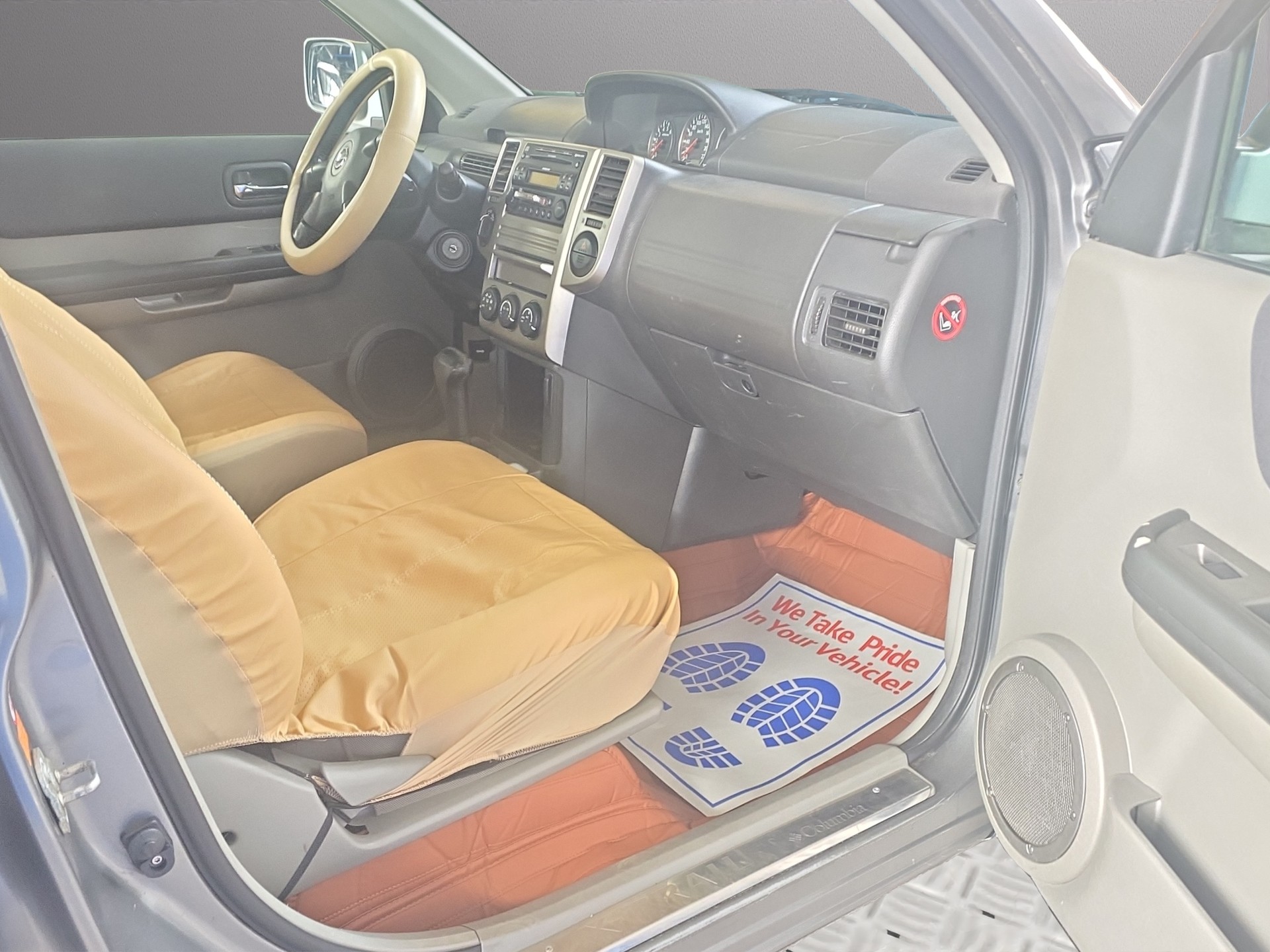 NISSAN X-Trail 2.5 16V Columbia Pack premium 4WD-image-11