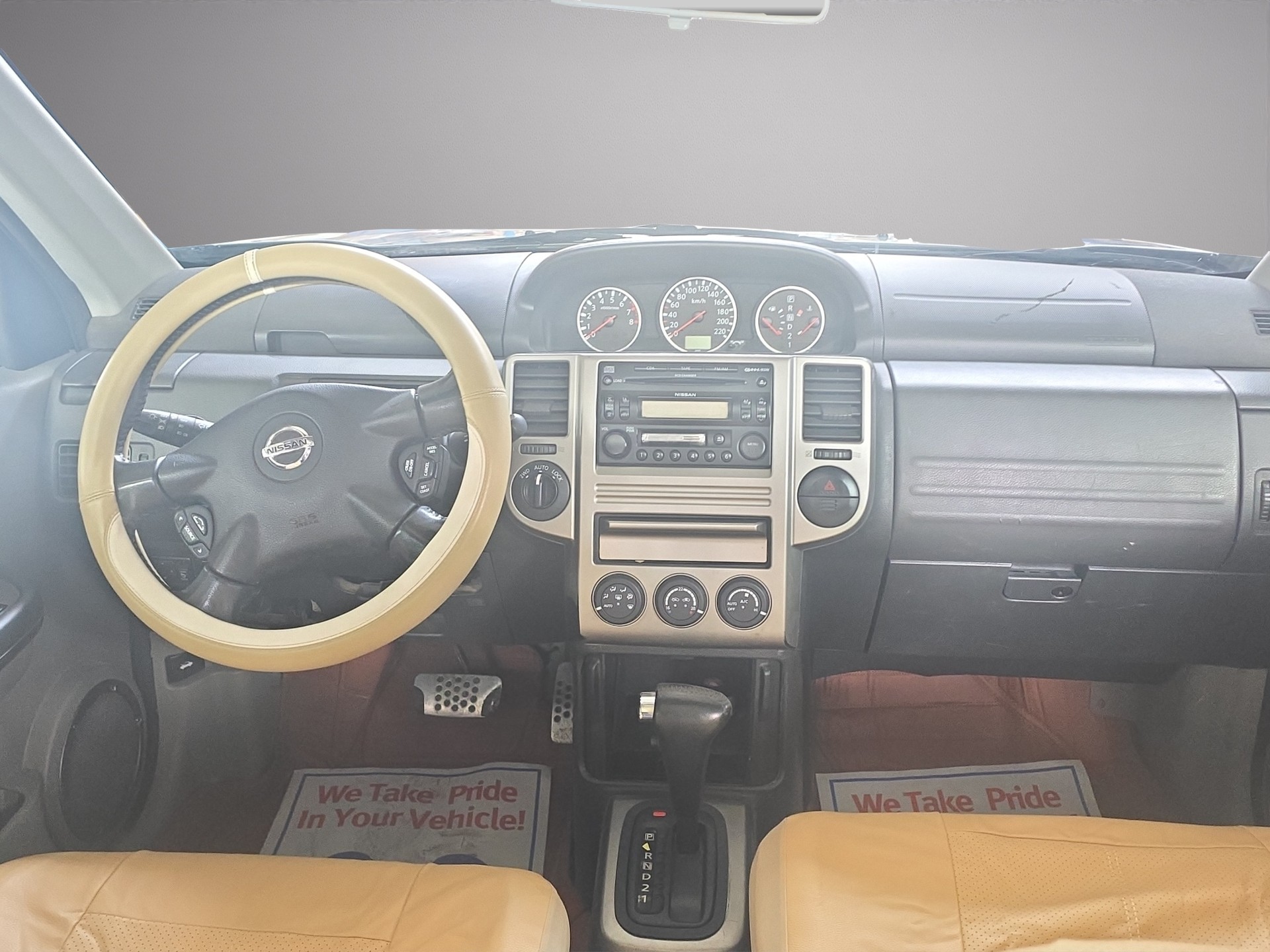 NISSAN X-Trail 2.5 16V Columbia Pack premium 4WD-image-12