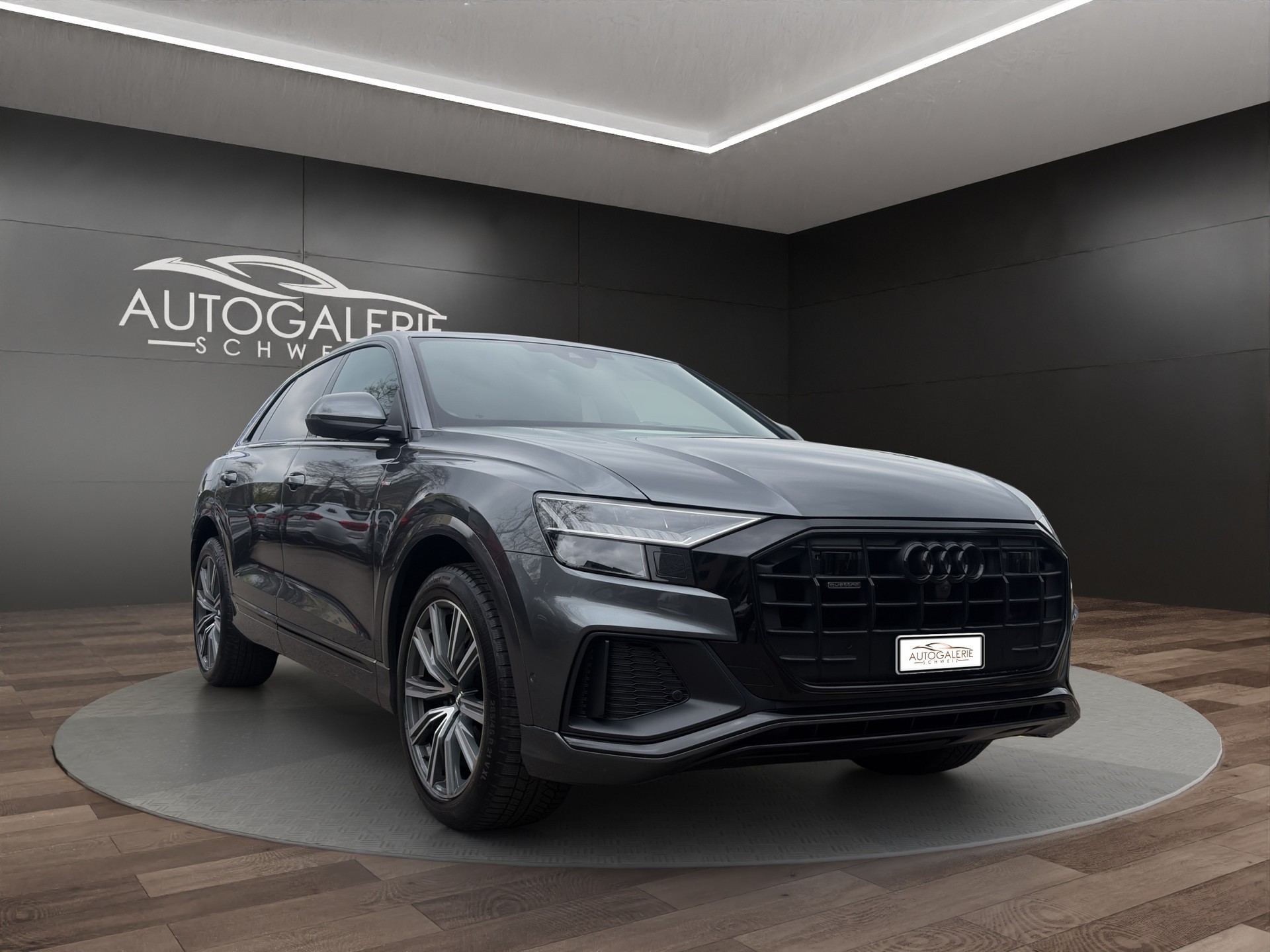 AUDI Q8 50 TDI quattro S-LINE | CH Fahrzeug | Black Paket | Pano | AHK | Luftfederung | B&O Sound | Head Up | Matrix |-image-7