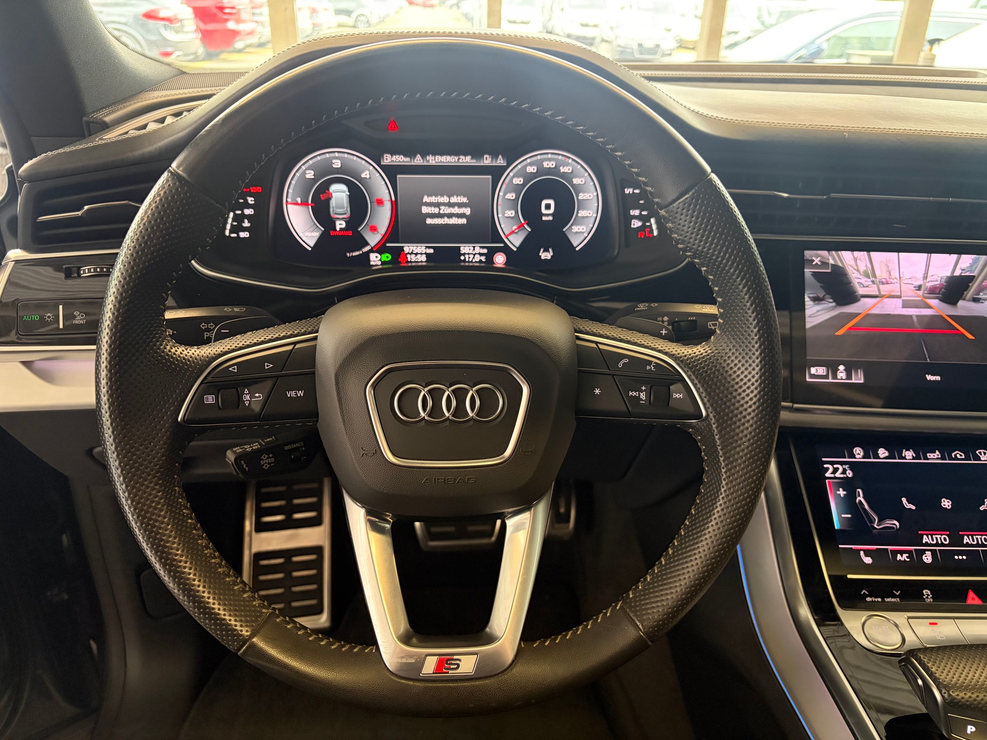 AUDI Q8 50 TDI quattro S-LINE | CH Fahrzeug | Black Paket | Pano | AHK | Luftfederung | B&O Sound | Head Up | Matrix |-image-17