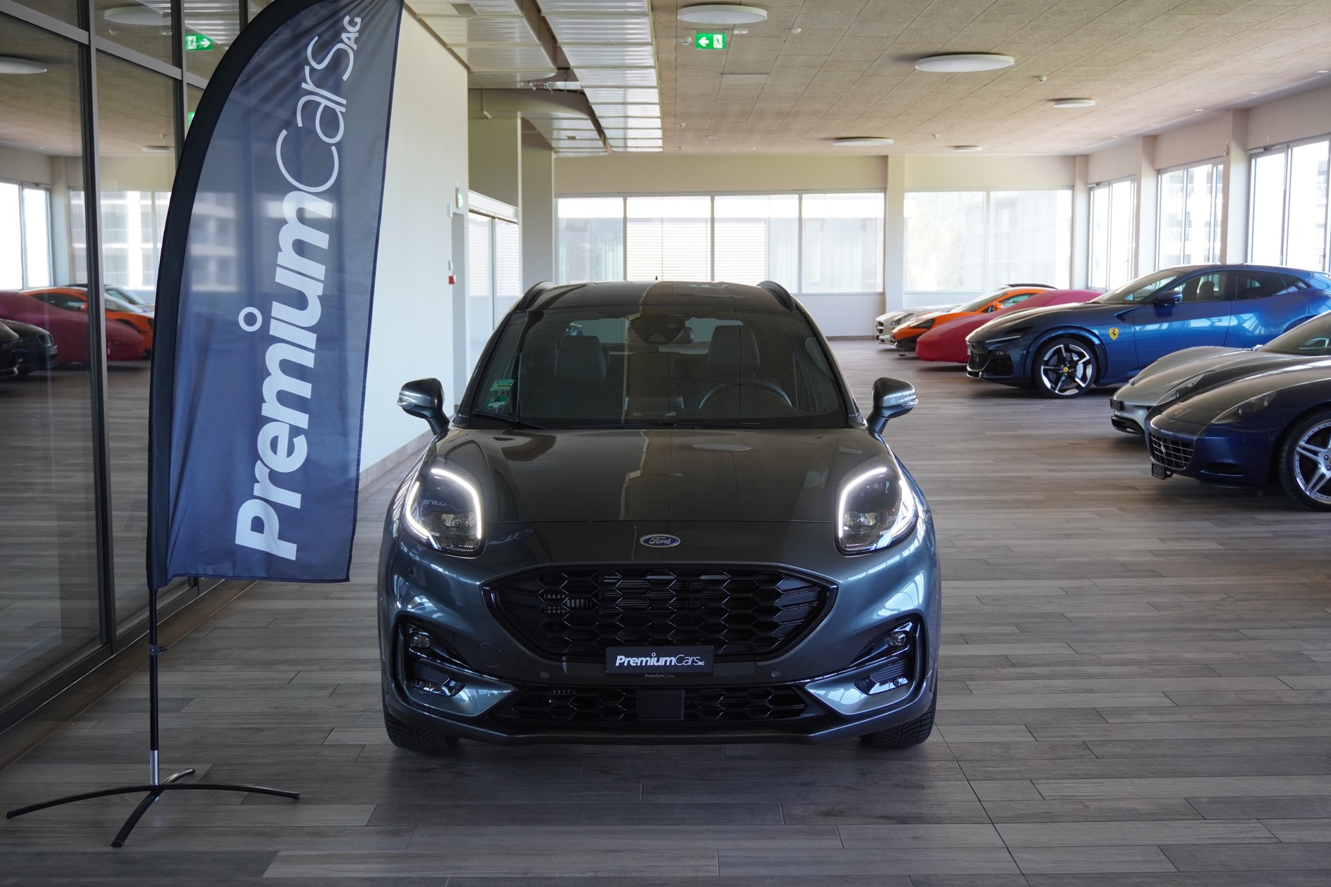 FORD Puma 1.0 MHEV ST-Line X Automat-showroom-element-1