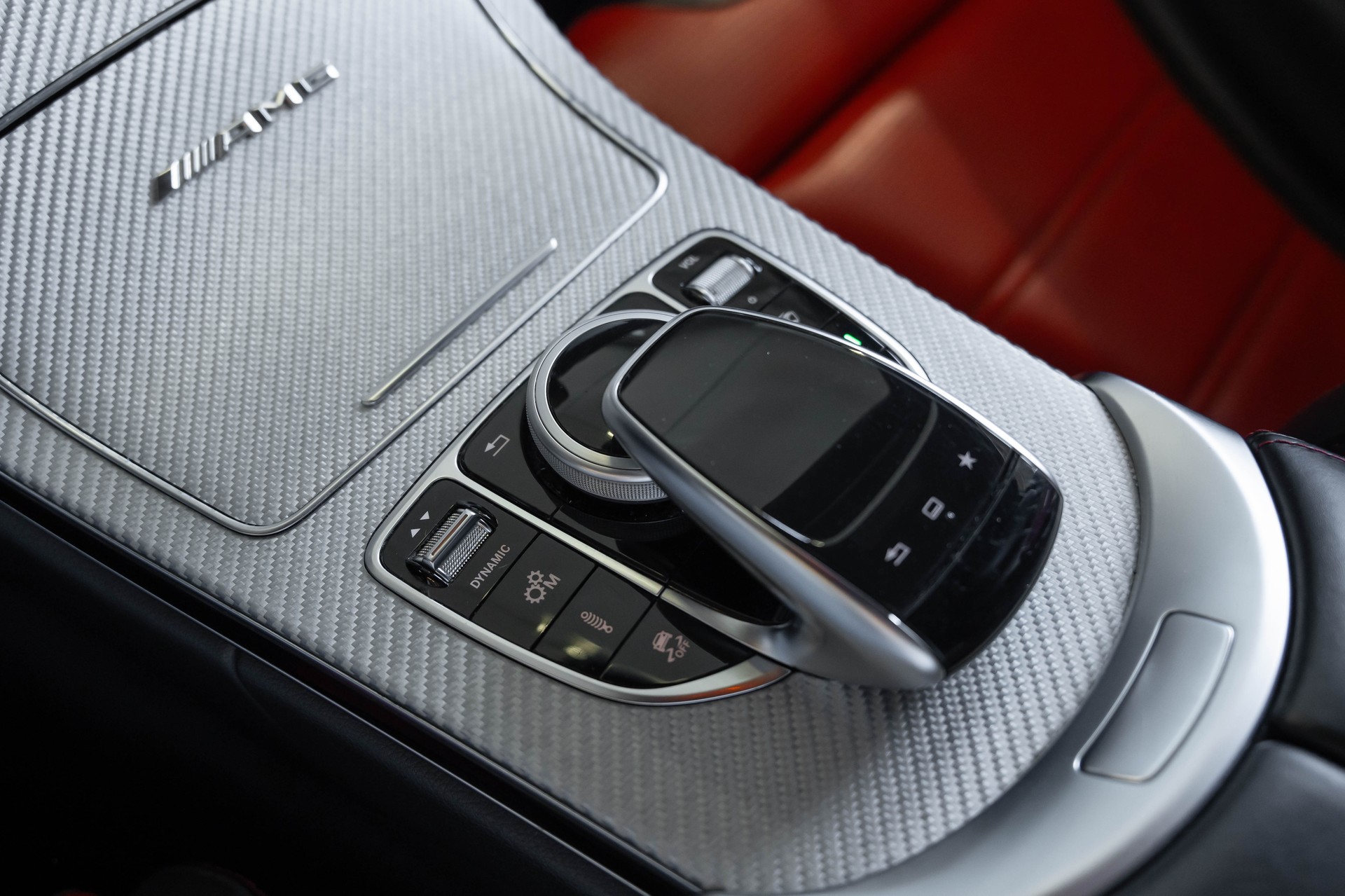 MERCEDES-BENZ C 63 AMG Speedshift-image-25