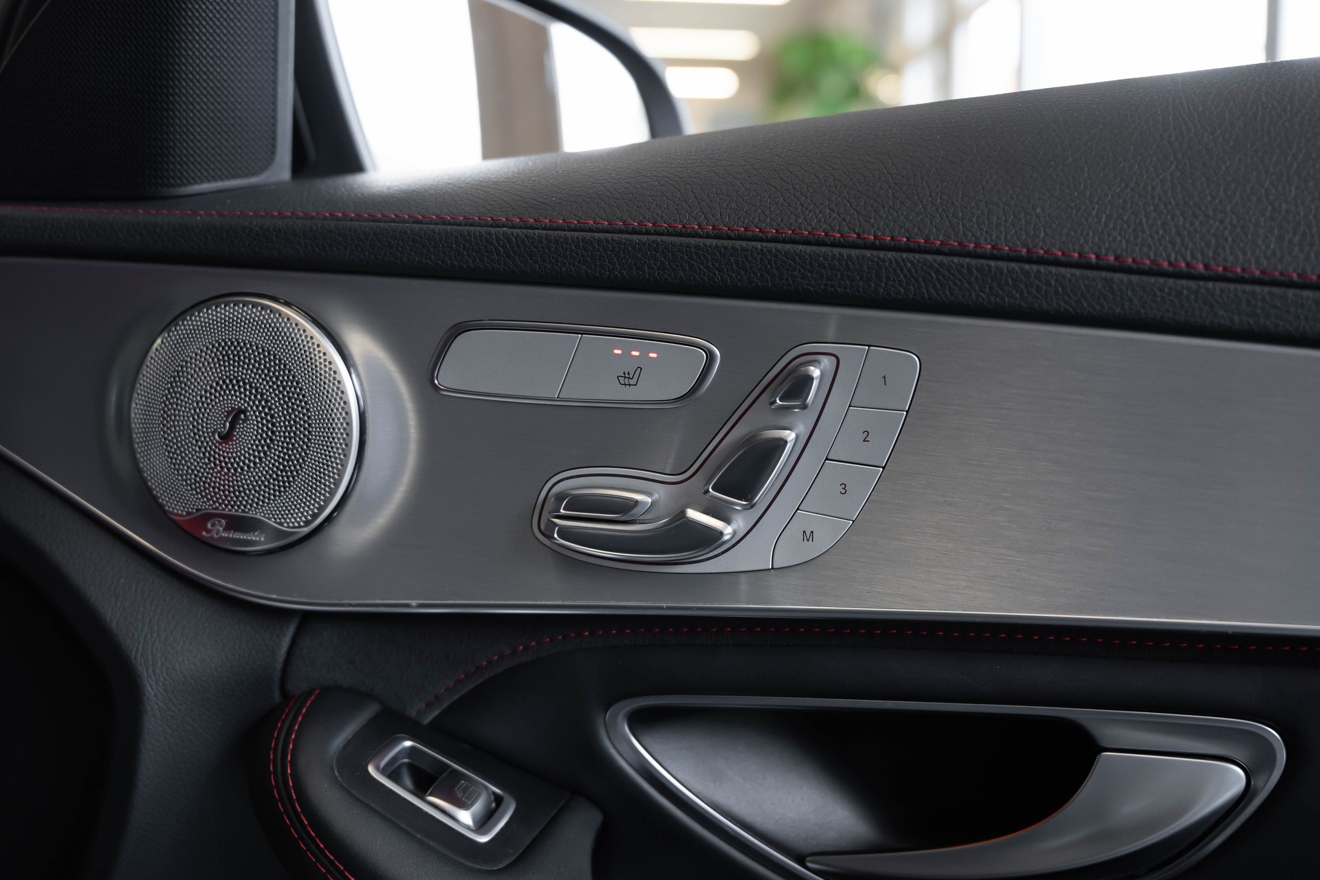 MERCEDES-BENZ C 63 AMG Speedshift-image-28