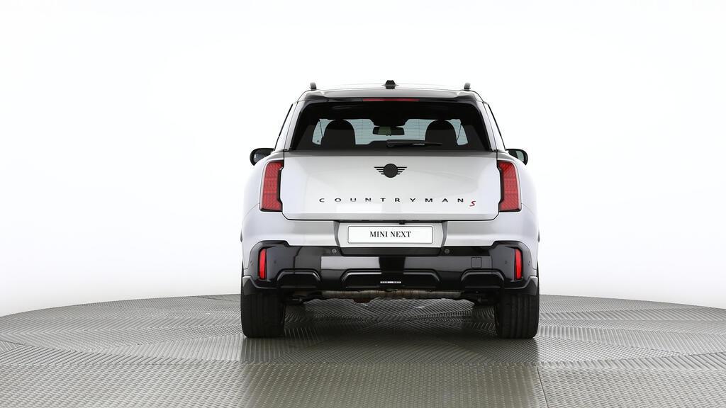 MINI Countryman S ALL4-image-13