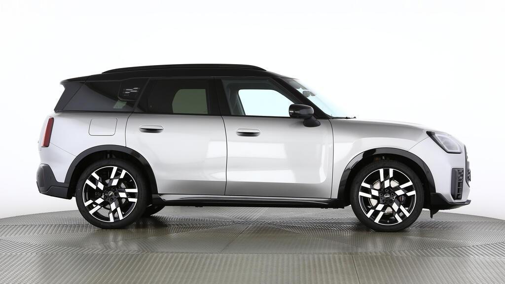 MINI Countryman S ALL4-showroom-element-1